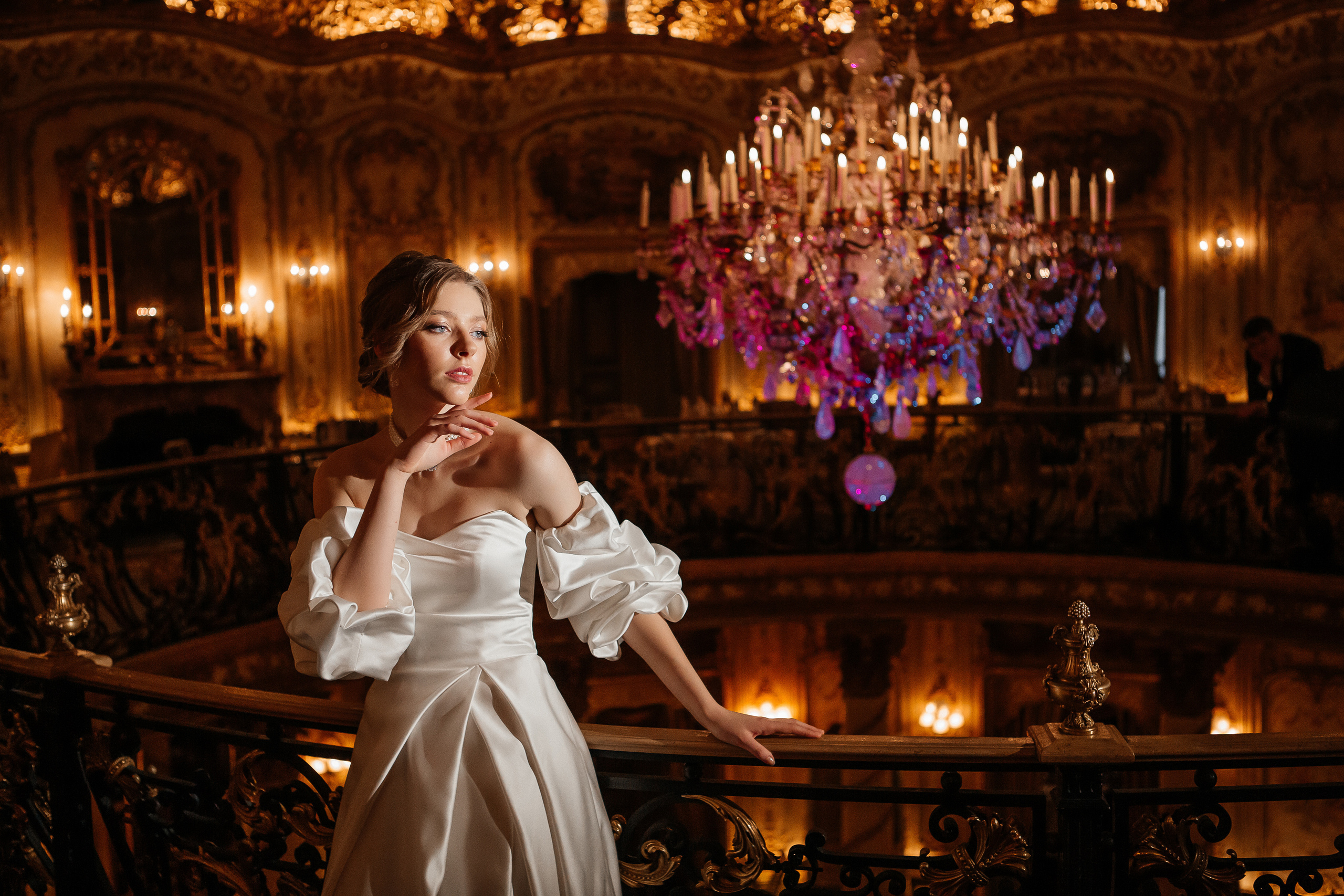 Свадебная фотосессия в ресторане Турандот. Свадебный фотограф в Москве Дарья Олендарёва