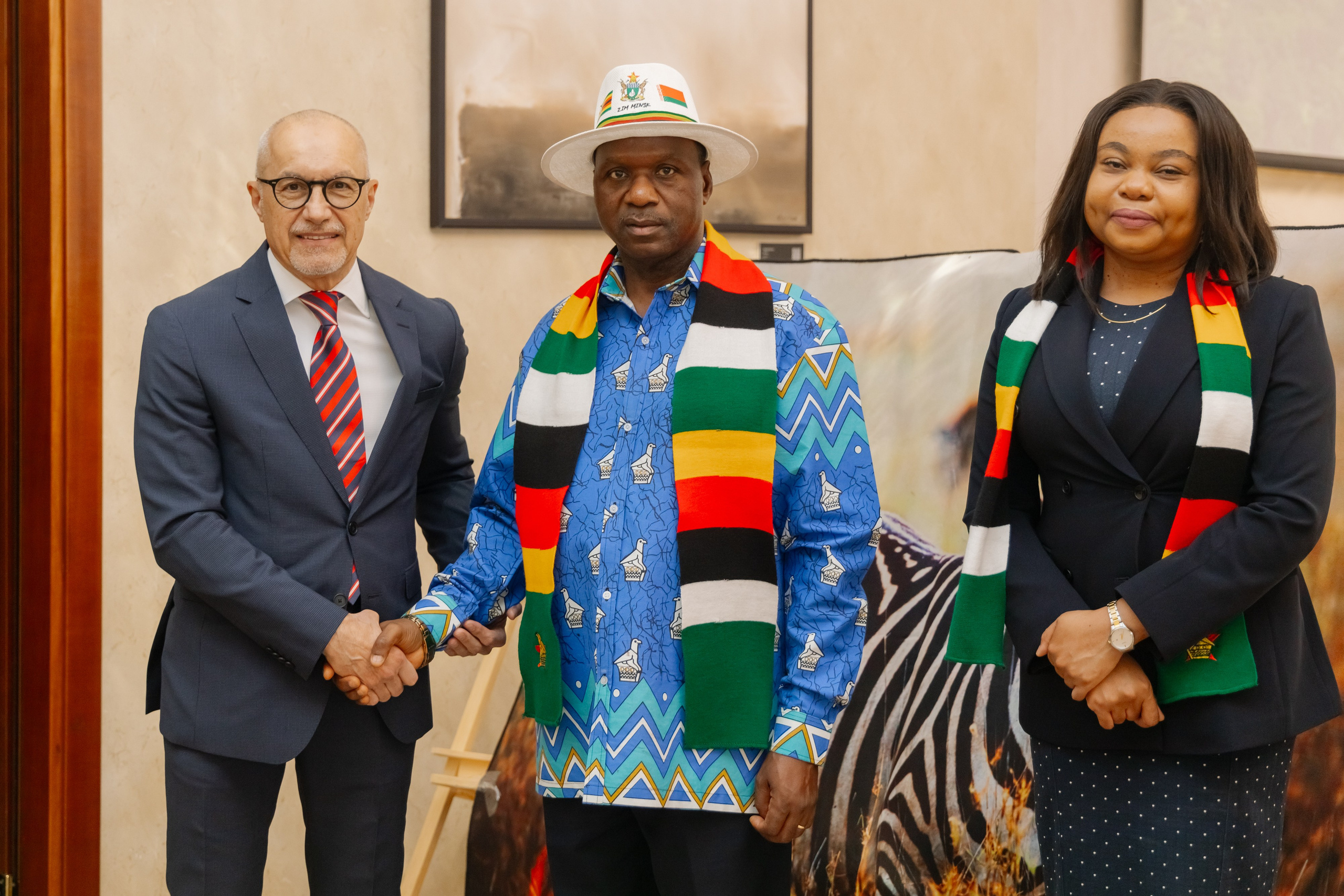 Фотосъемка делегации Посольства Зимбабве в Минске. Свадебный фотограф в Минске/Беларуси Сергей Спиридонов