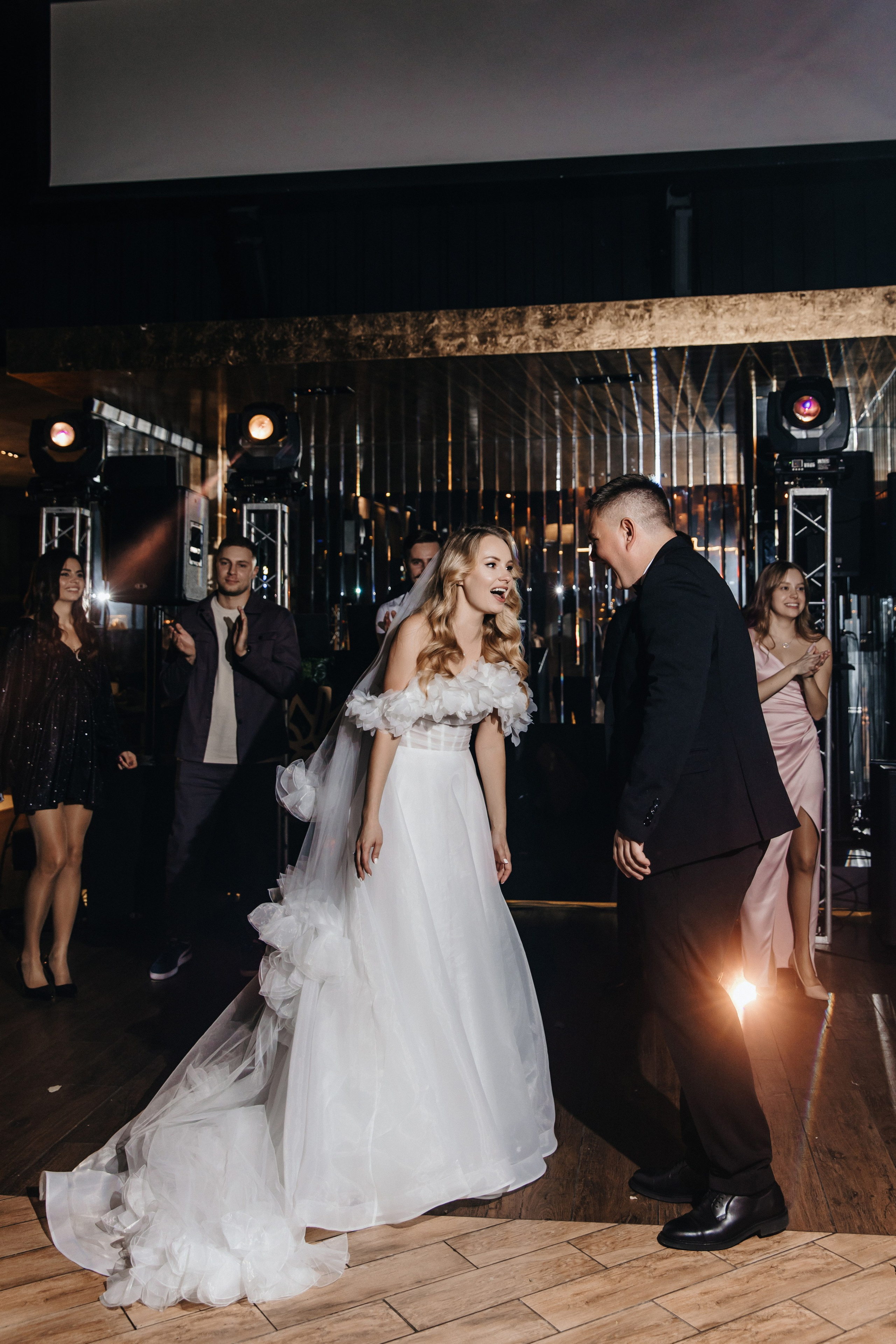 Саша и Миша. Свадебный фотограф и видеограф Когай Дмитрий и Юлия