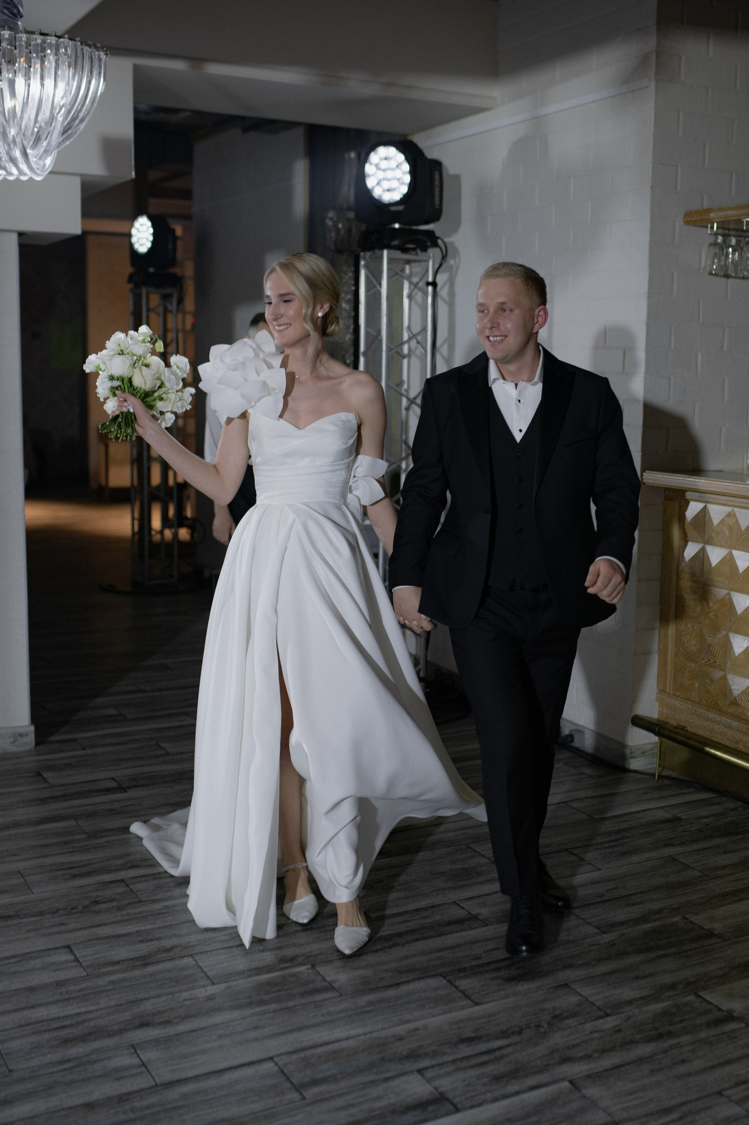 Коля-Карина — Ресторан Dieci (Екатеринбург). Свадебный фотограф Екатеринбург/Челябинск — Любовь Волохова