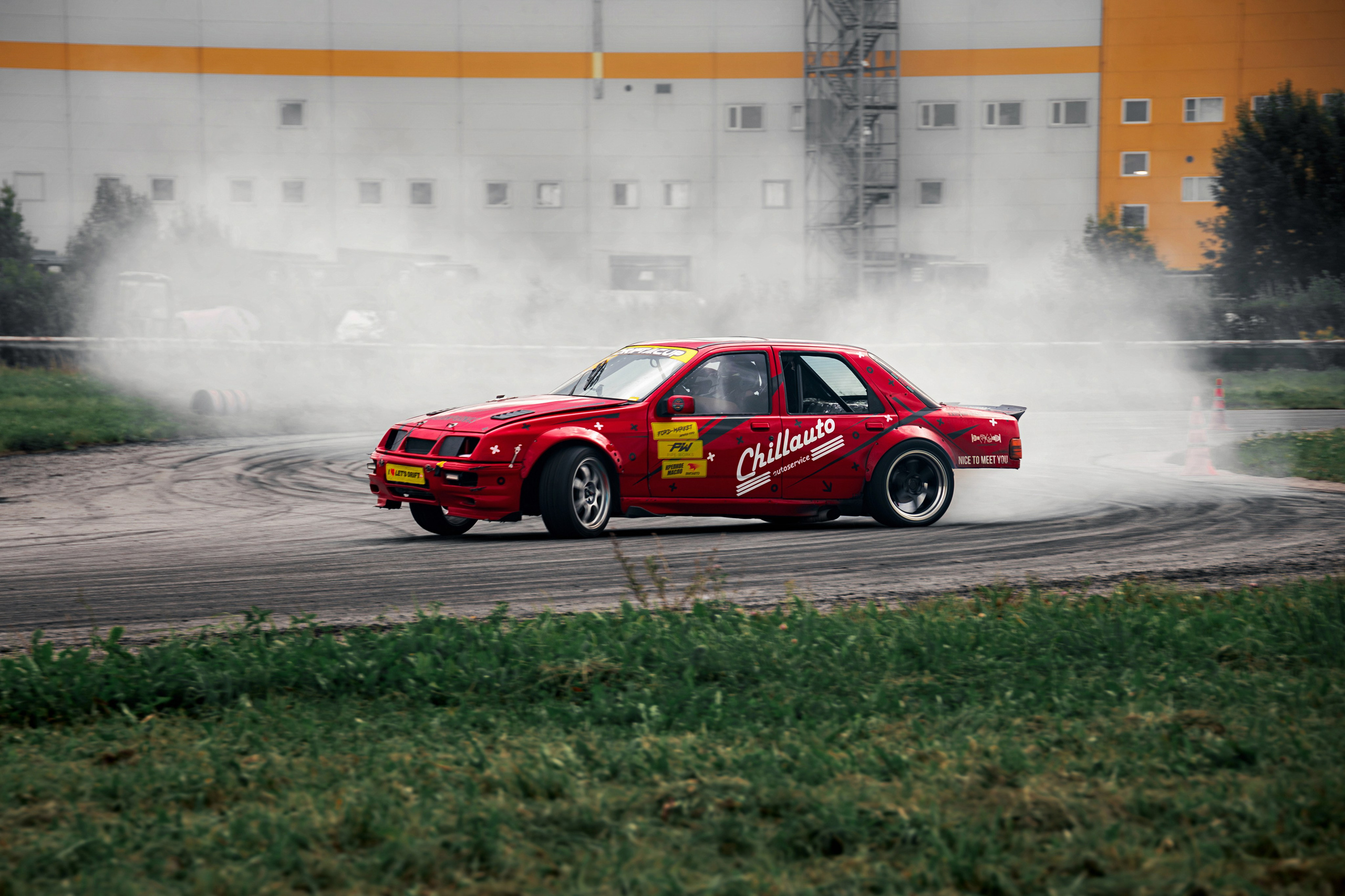 Фотосъемка дрифта в Санкт-Петербурге | Энергичные кадры для спортивных медиа