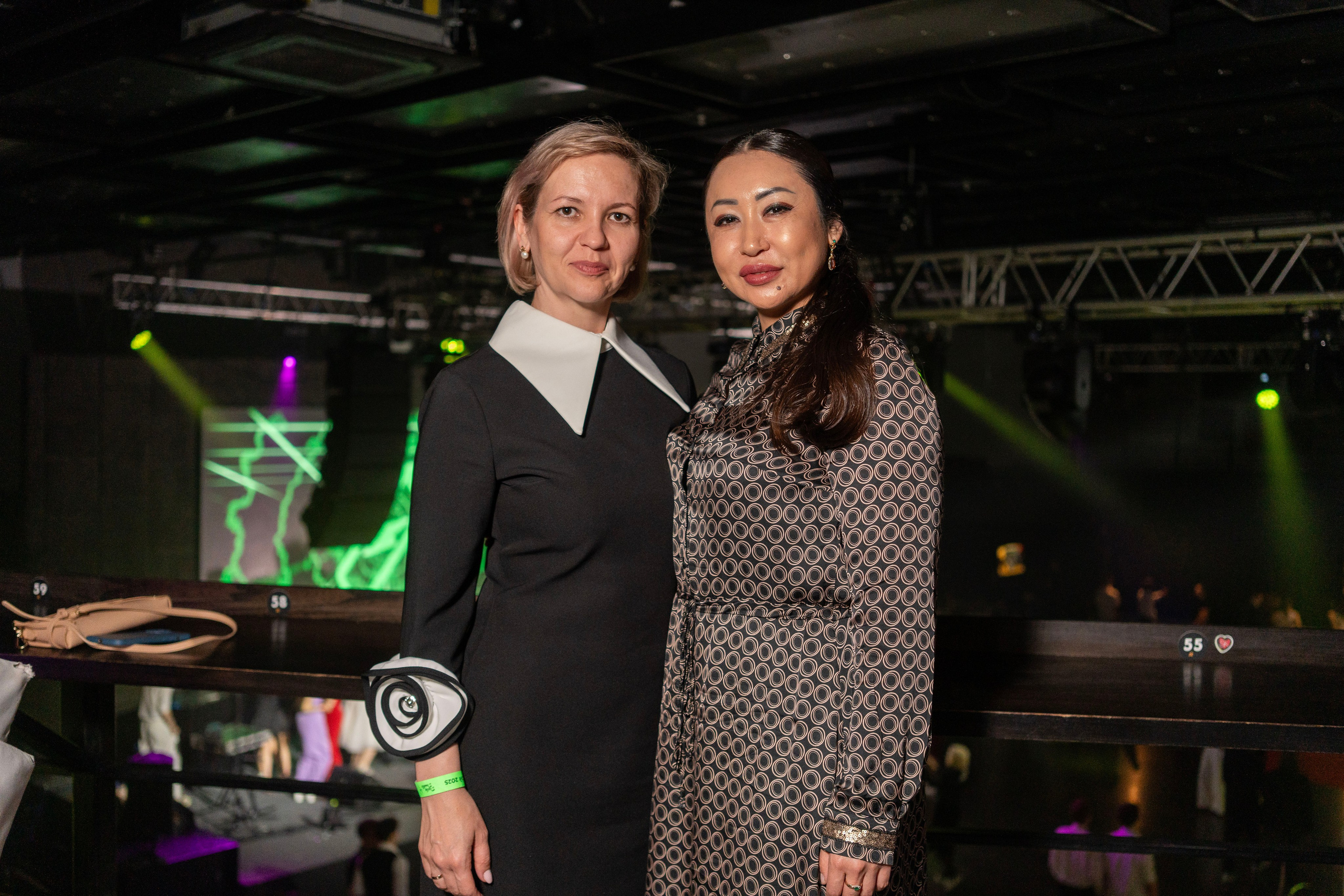 Выпускные 11 кл. Фотограф Юлия Попова