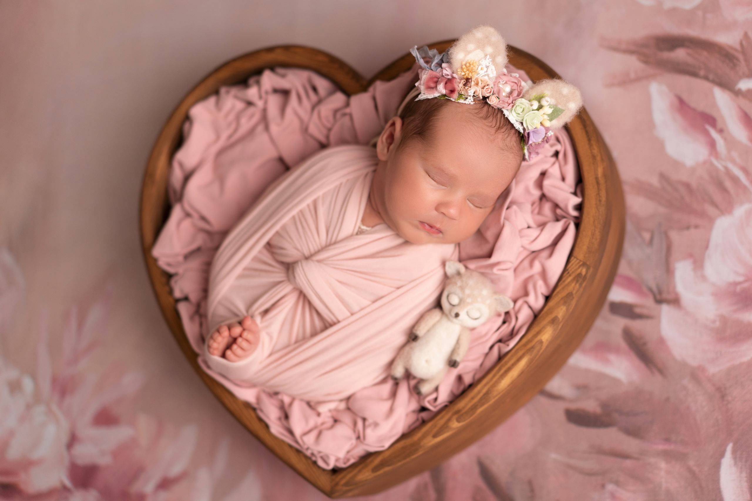 Фотосессия новорожденных | Галерея трогательных кадров малышей в стиле newborn. Фотосессия новорожденных в Москве и Московской области | Профессиональный фотограф newborn — Татьяна Иванова