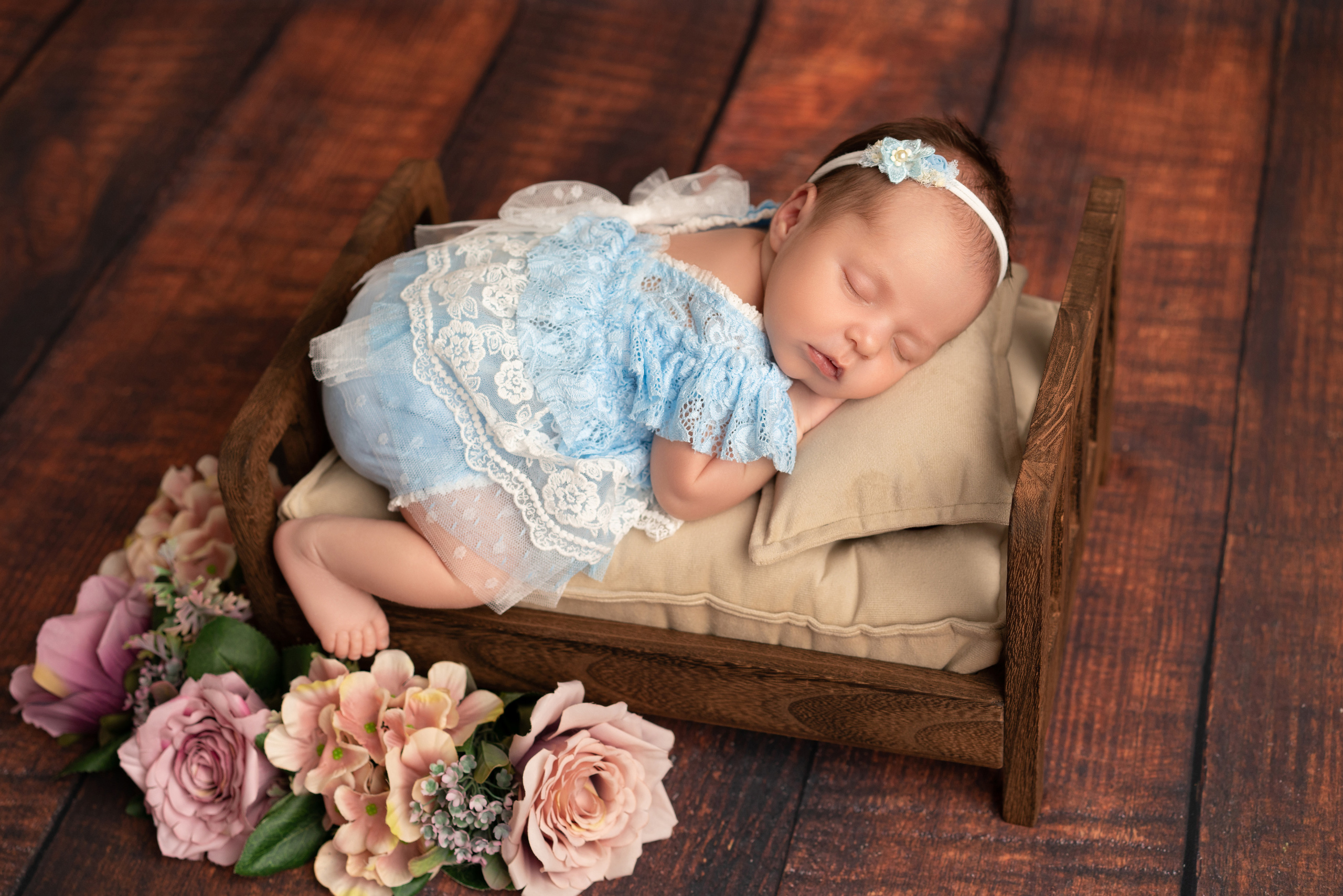 Фотосессия новорожденных | Галерея трогательных кадров малышей в стиле newborn. Фотосессия новорожденных в Москве и Московской области | Профессиональный фотограф newborn — Татьяна Иванова