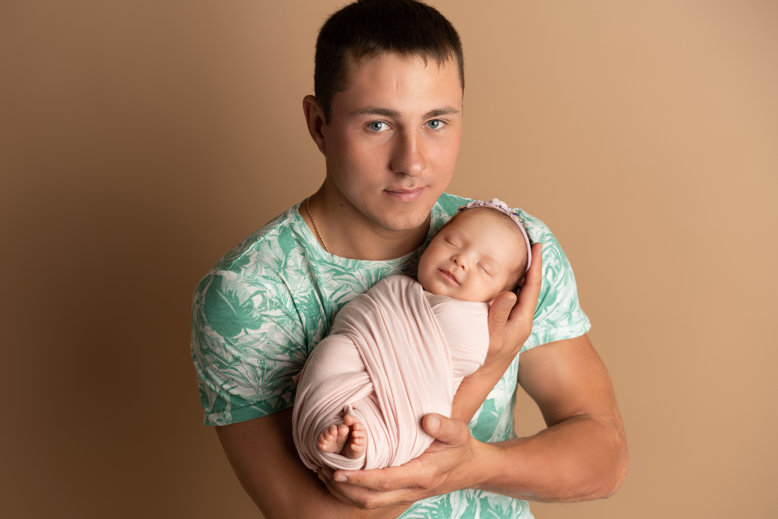 Семейные фотосессии с новорожденными | Трогательные кадры малышей и их близких в Москве и МО. Фотосессия новорожденных в Москве и Московской области | Профессиональный фотограф newborn — Татьяна Иванова