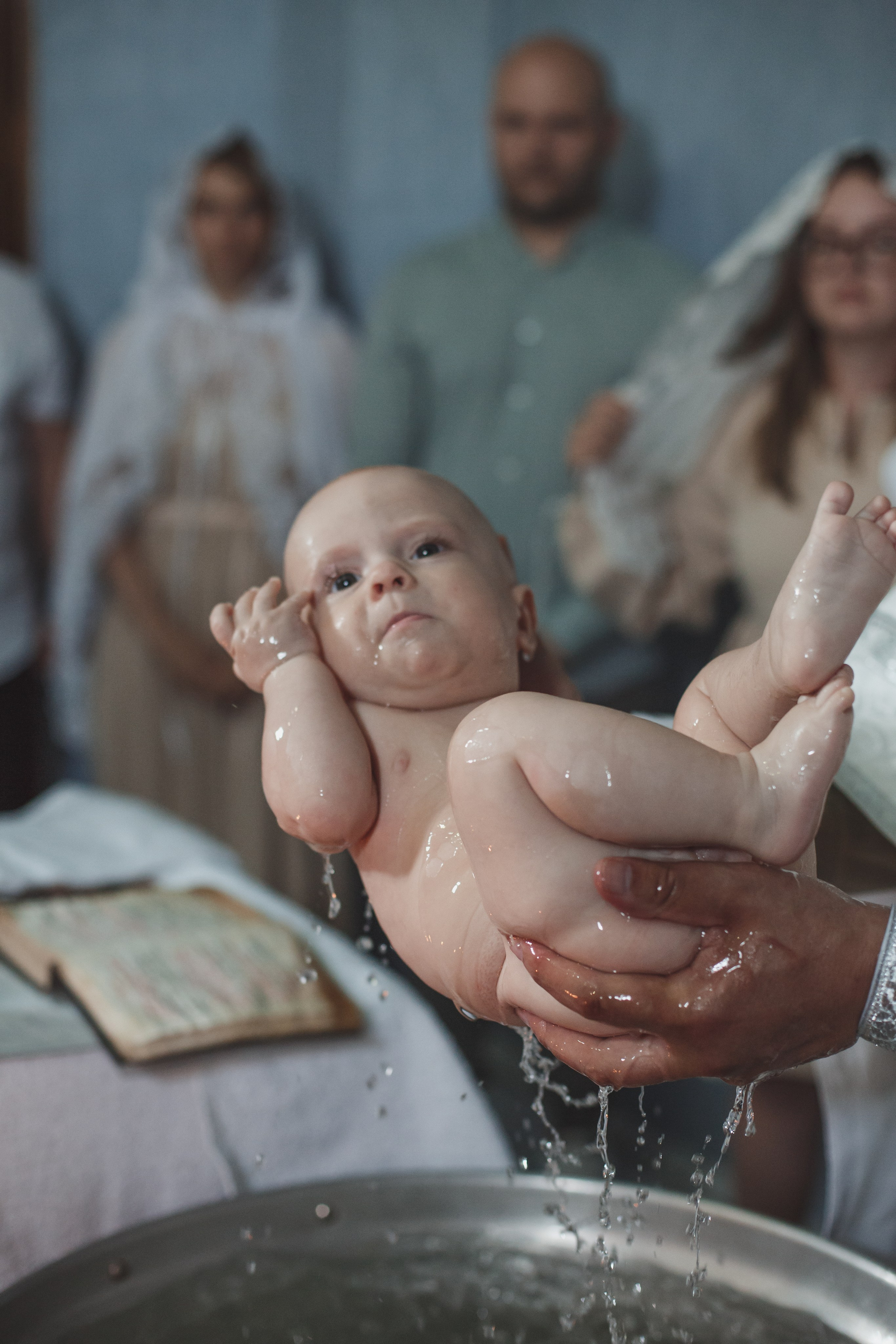 Фотосъёмка таинства крещения в Белгороде. Свадебный и контент фотограф в Белгороде Ярослав Гаврилейченко