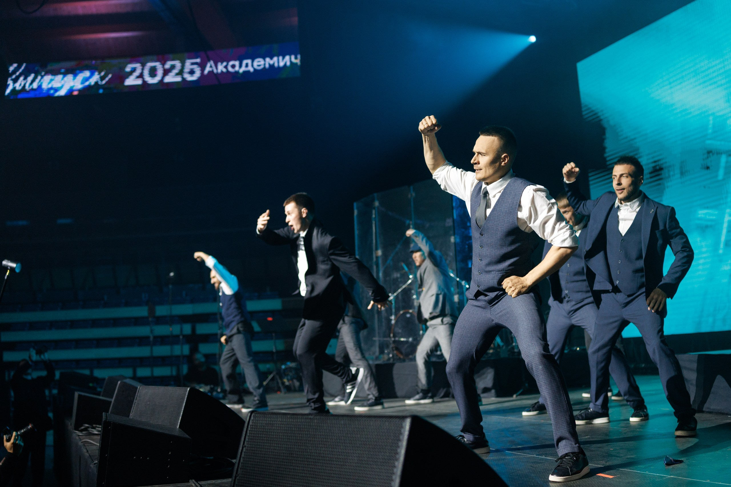 Страна 56. Репортажной, Свадебный, школьный