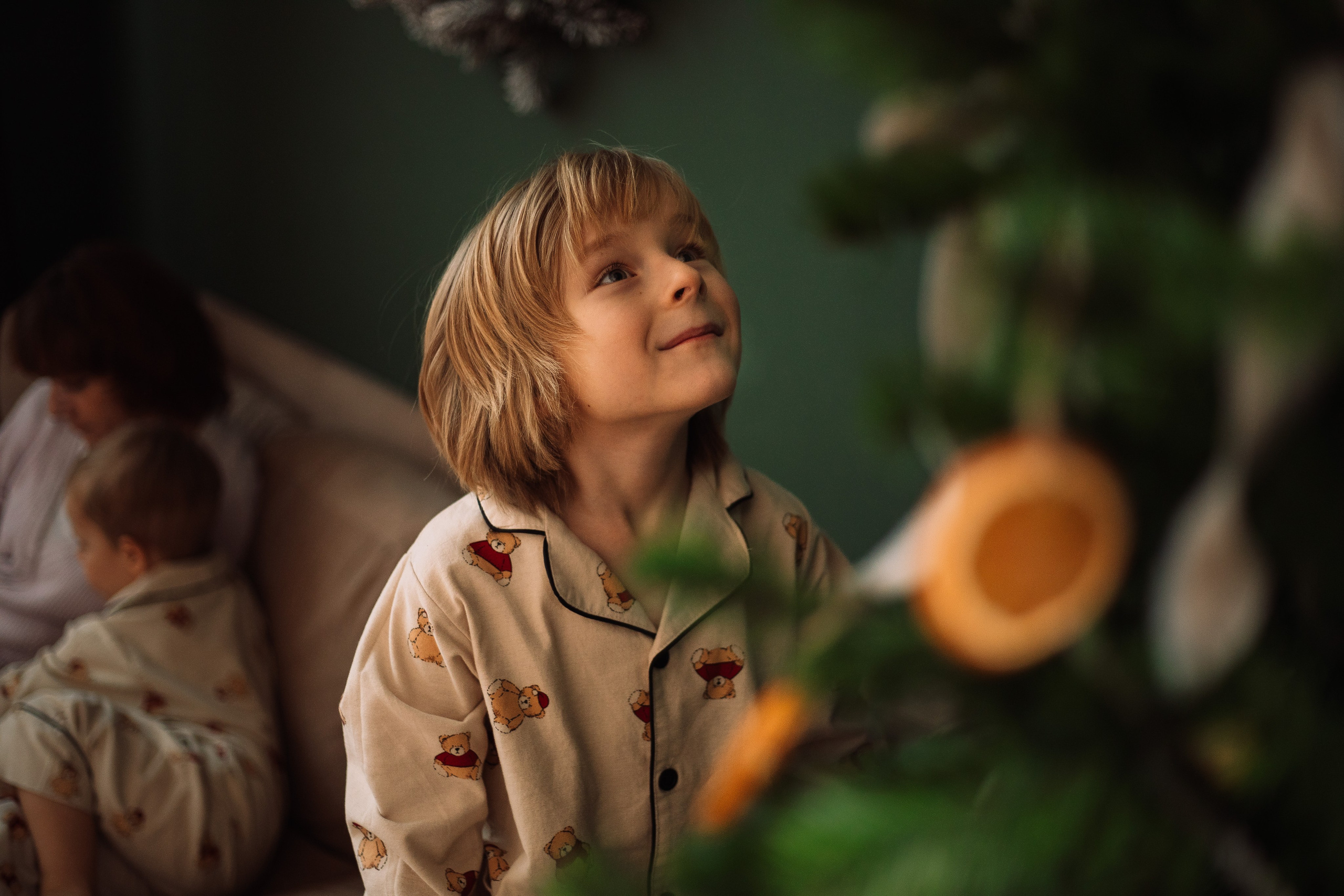 Семейная фотосессия в студии/дома