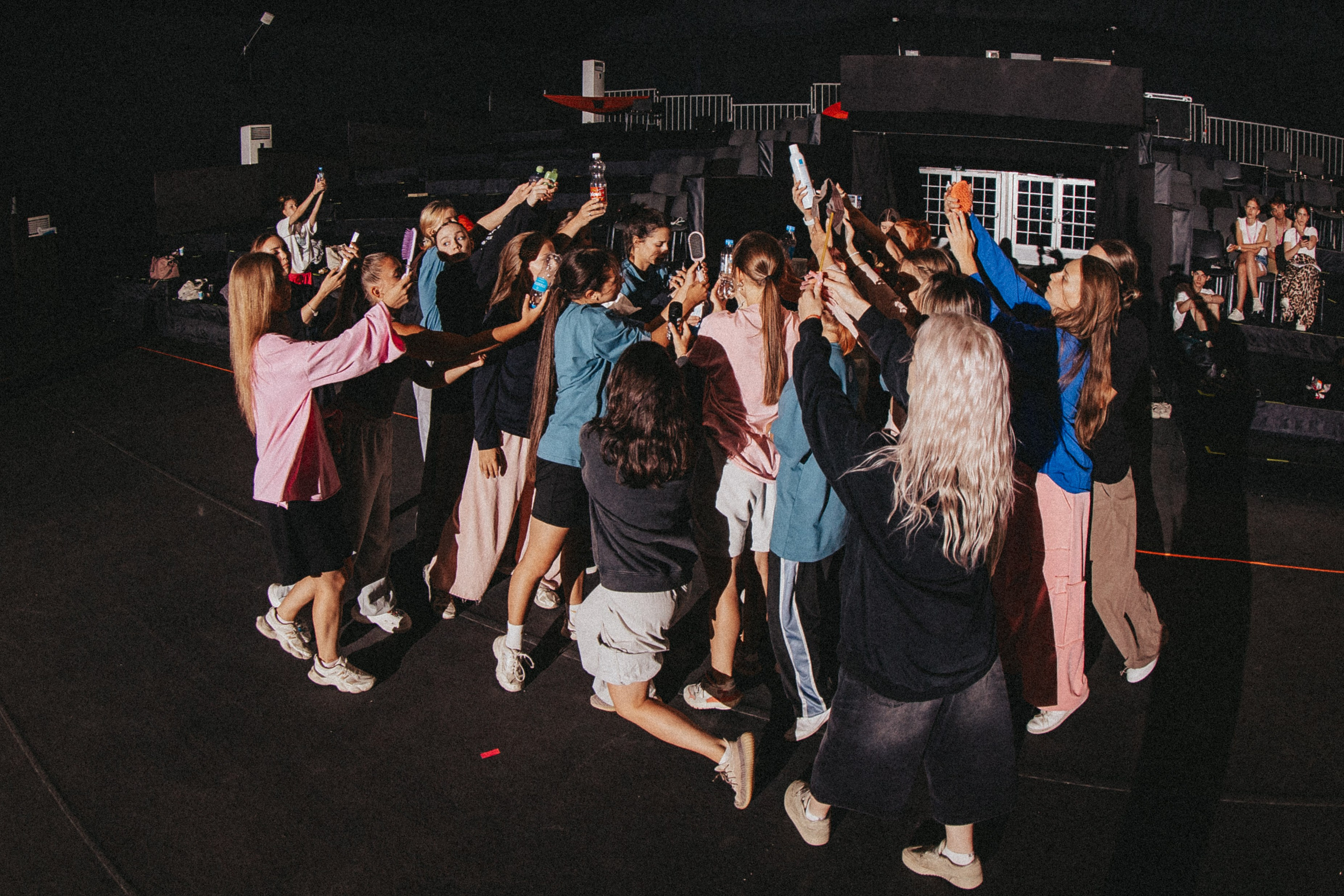 Бекстейдж фестиваля «Таврида 2024». Izotoff Photographer