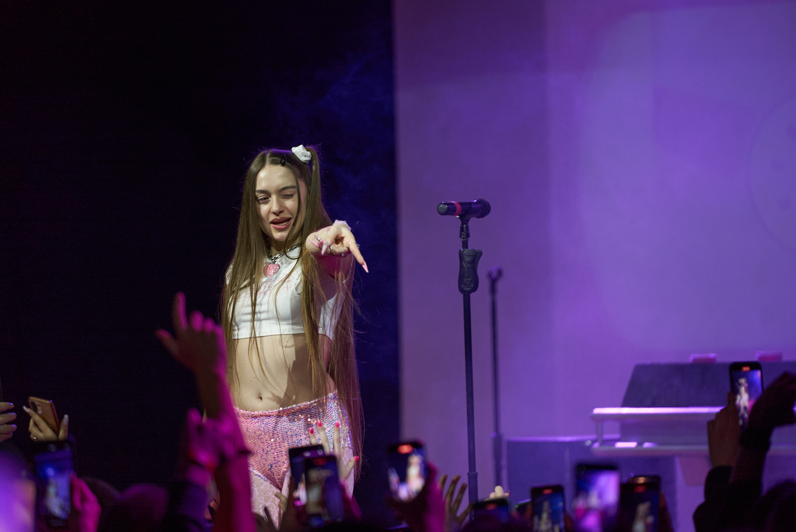 Мэйби Бэйби. TRINITY GRAPH