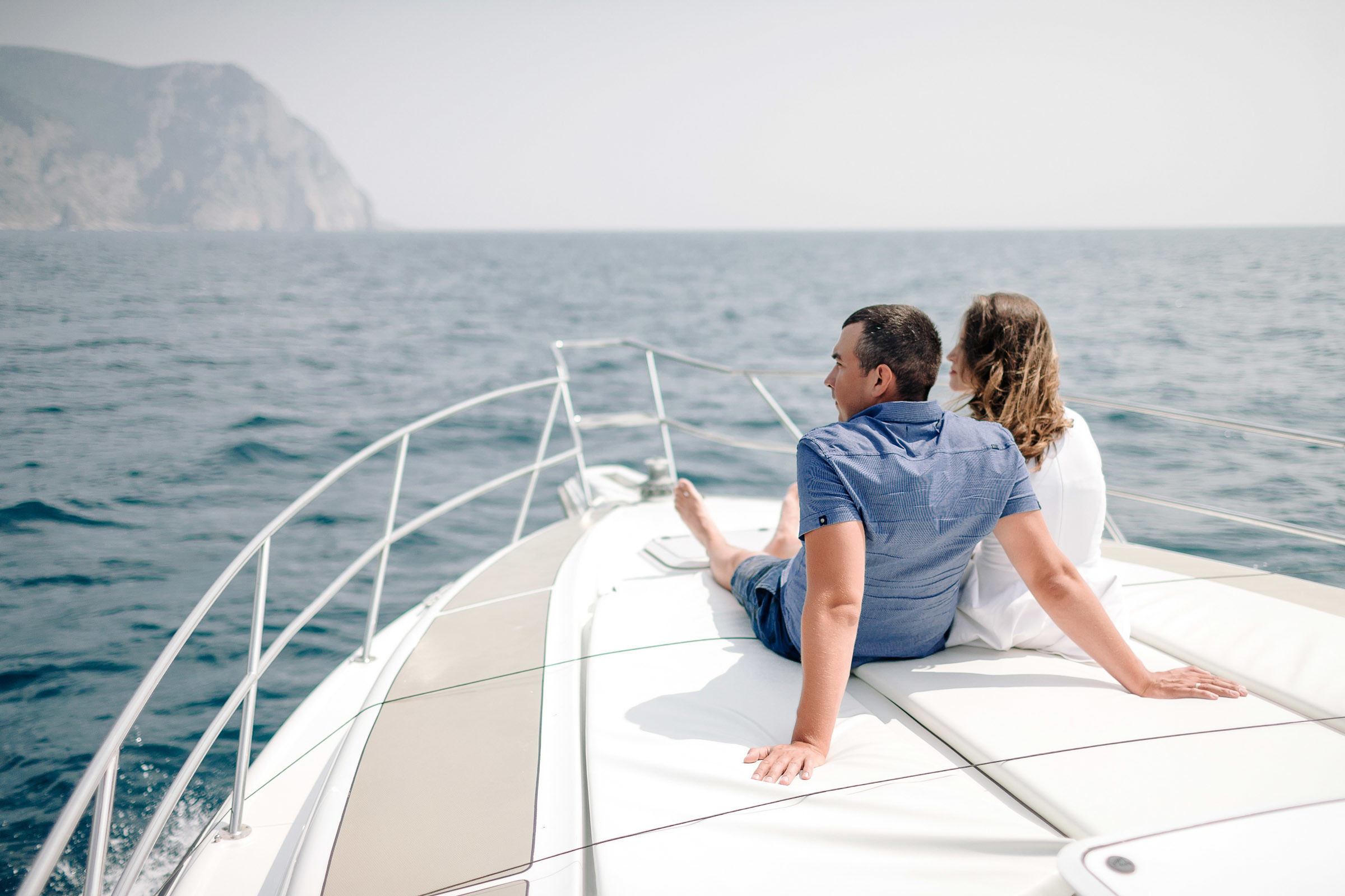 Море, яхта, лето, Балаклава и двое. Профессиональный фотограф в Крыму и Севастополе Павел Корсун