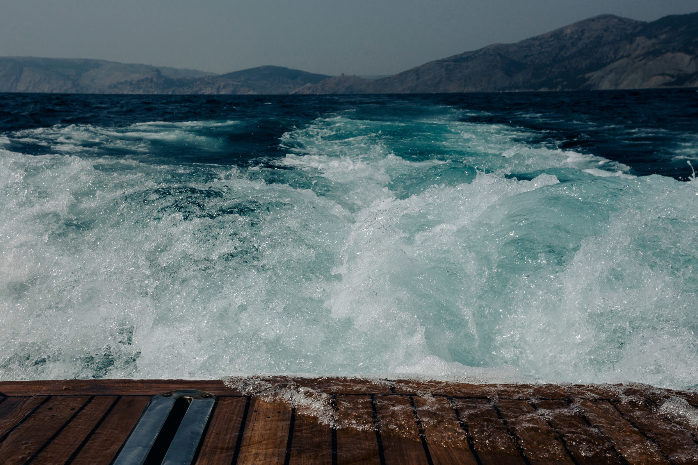Море, яхта, лето, Балаклава и двое. Профессиональный фотограф в Крыму и Севастополе Павел Корсун