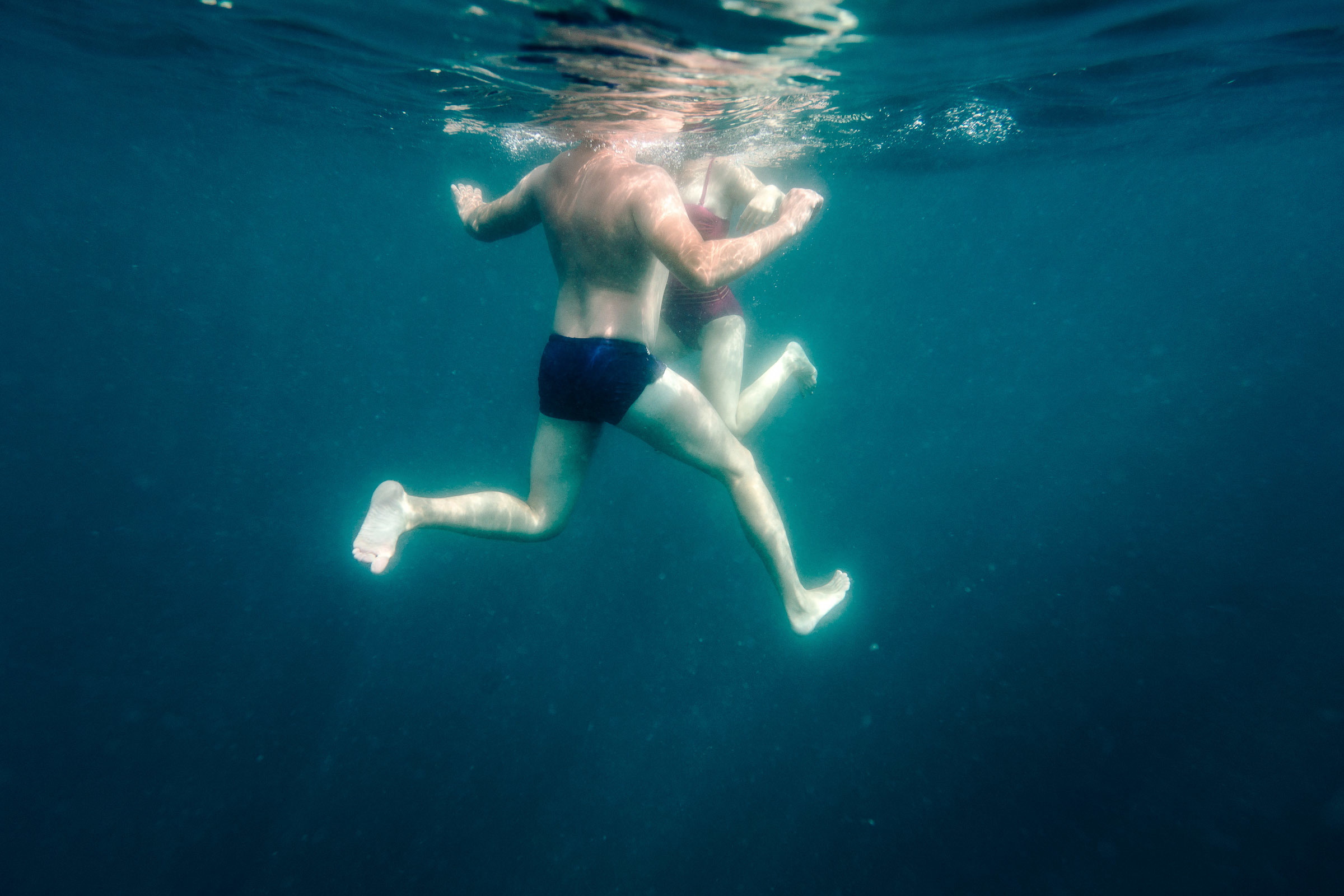 Море, яхта, лето, Балаклава и двое. Профессиональный фотограф в Крыму и Севастополе Павел Корсун