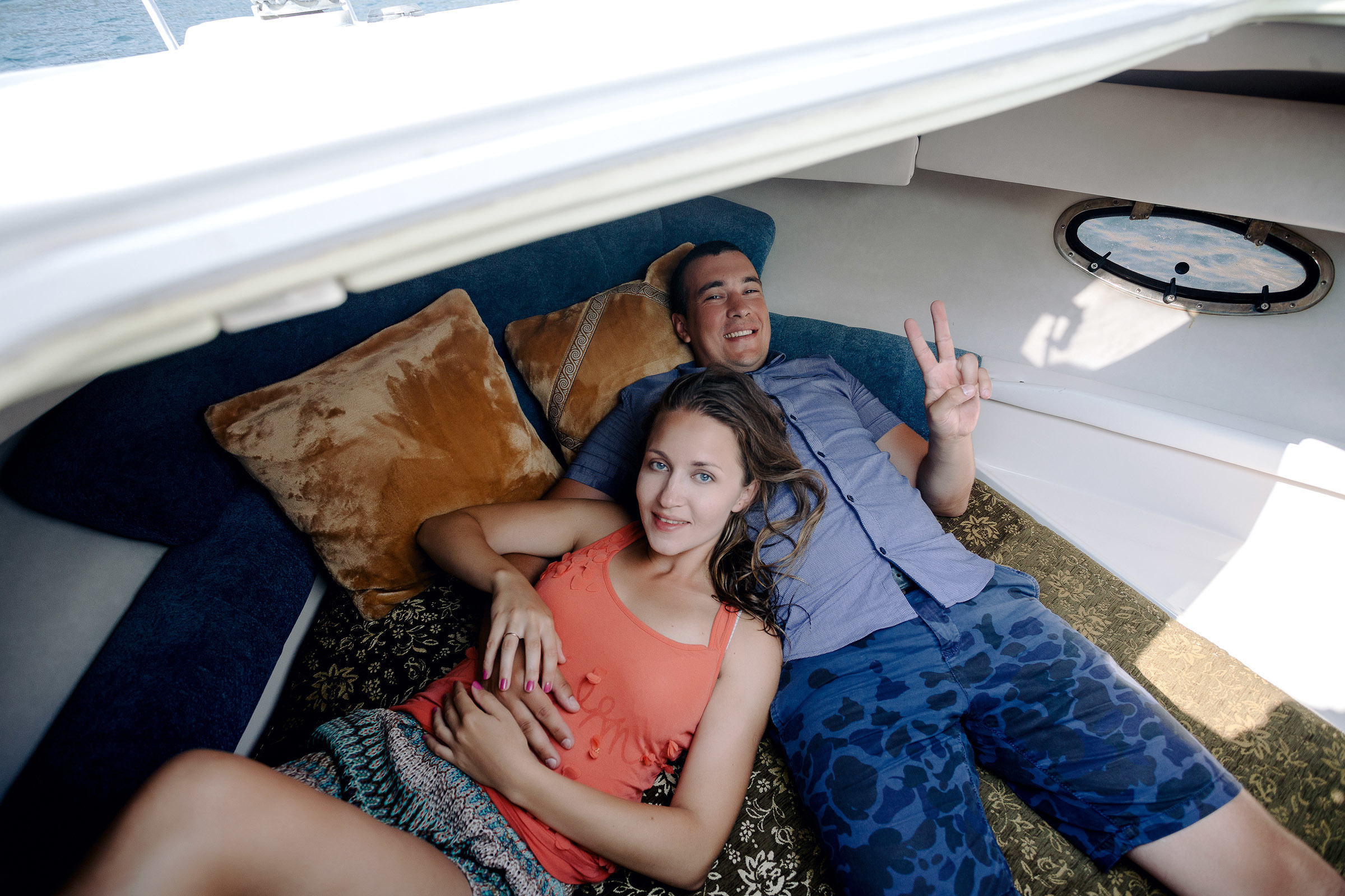 Море, яхта, лето, Балаклава и двое. Профессиональный фотограф в Крыму и Севастополе Павел Корсун