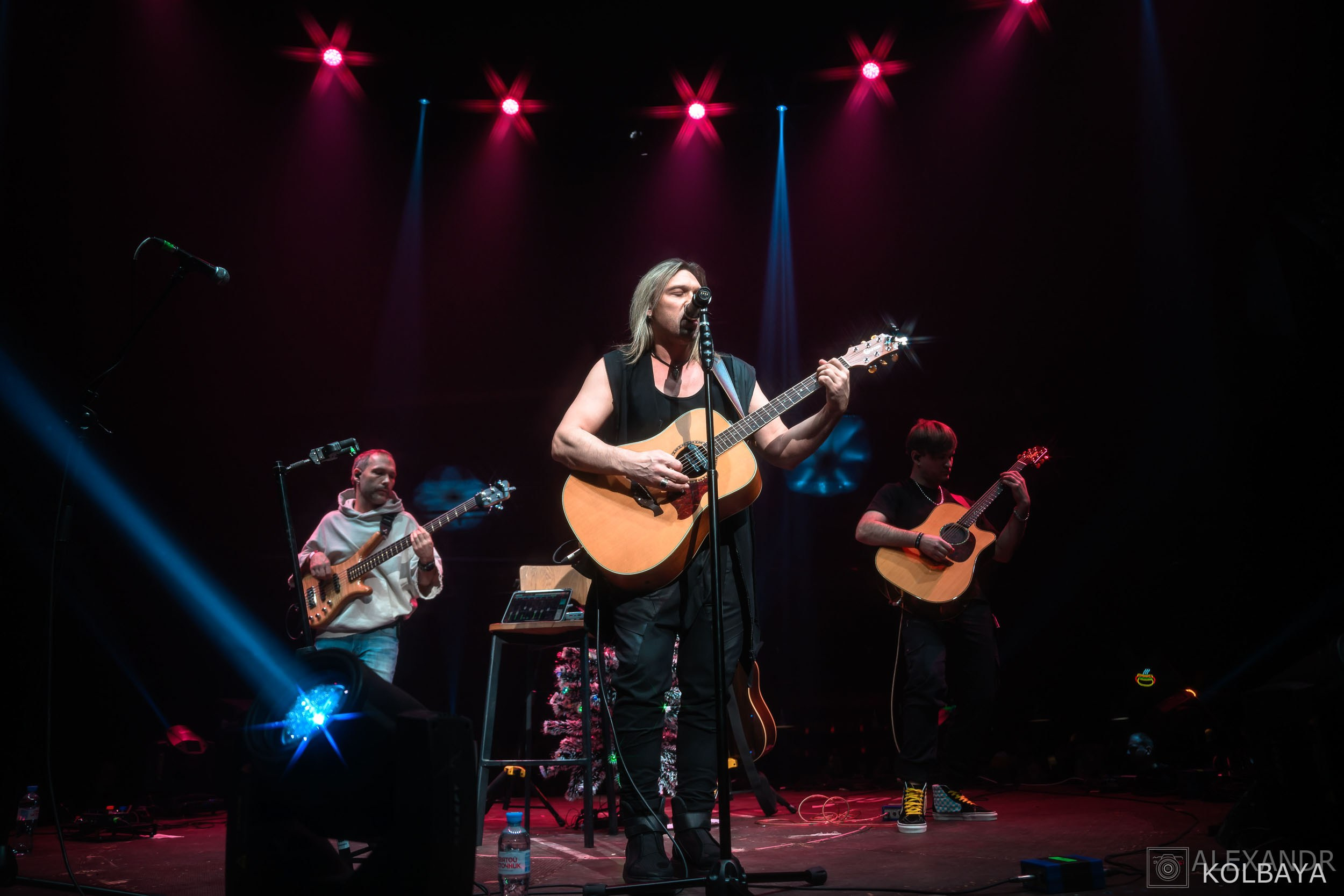 Фоторепортаж с Метал-Елки 2026. Концертный и театральный репортажный фотограф в Москве Александр Колбая