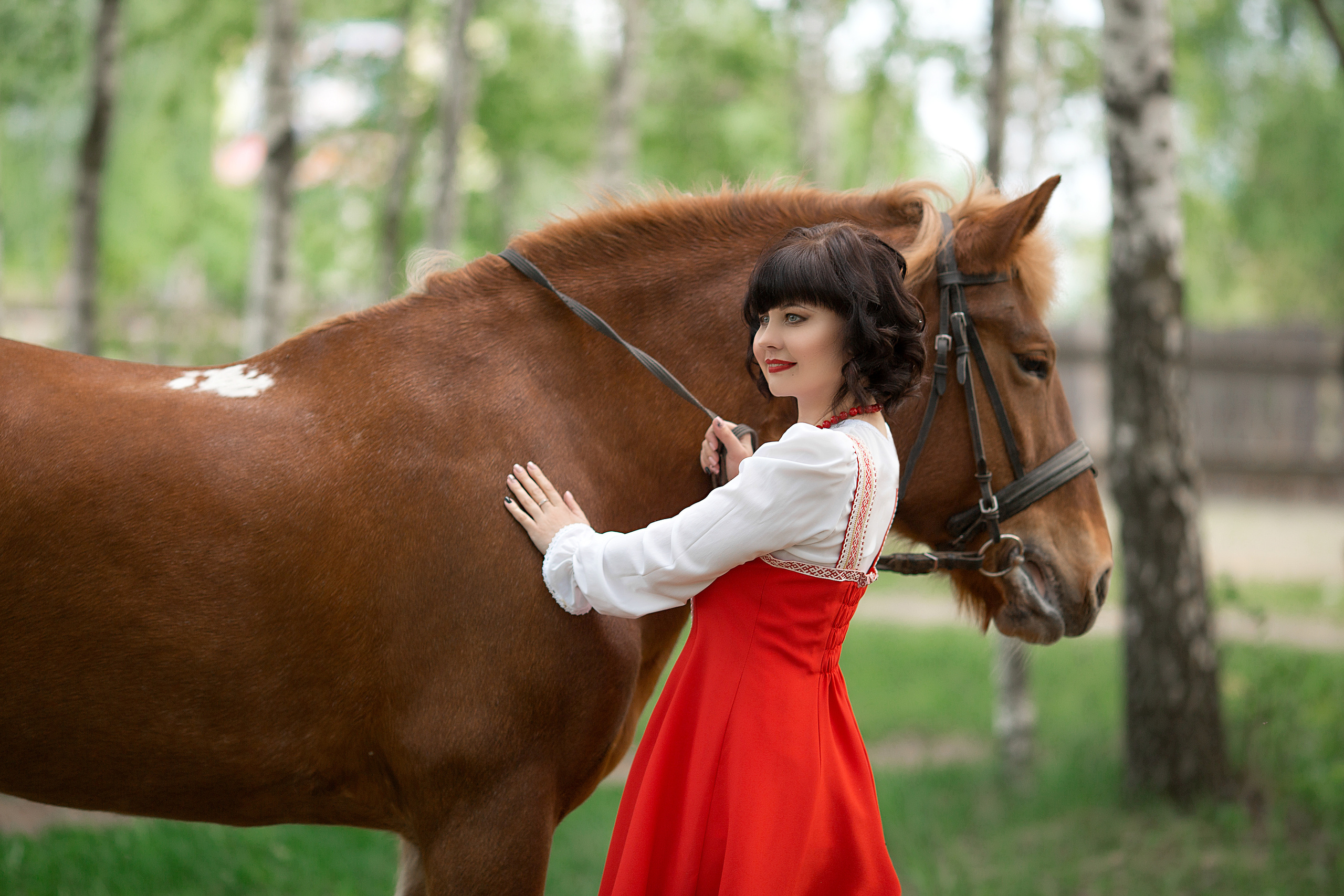 Алёна и Радуга. Фотосессия с лошадьми в Нижнем Новгороде