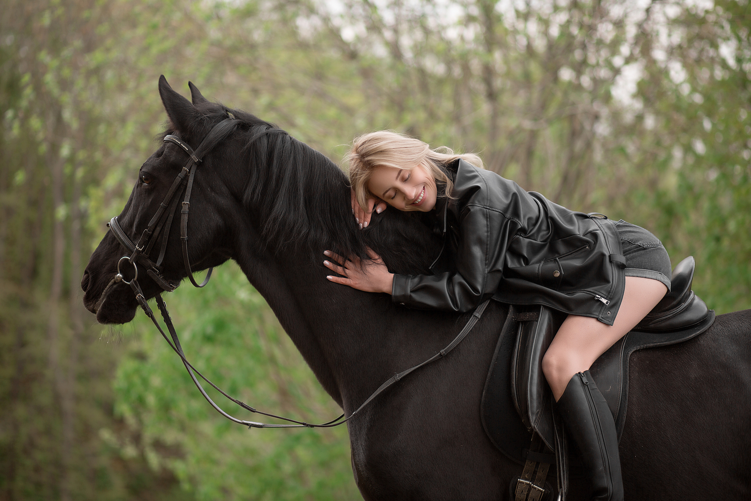 Оксана и Жасмин. Фотосессия с лошадьми в Нижнем Новгороде