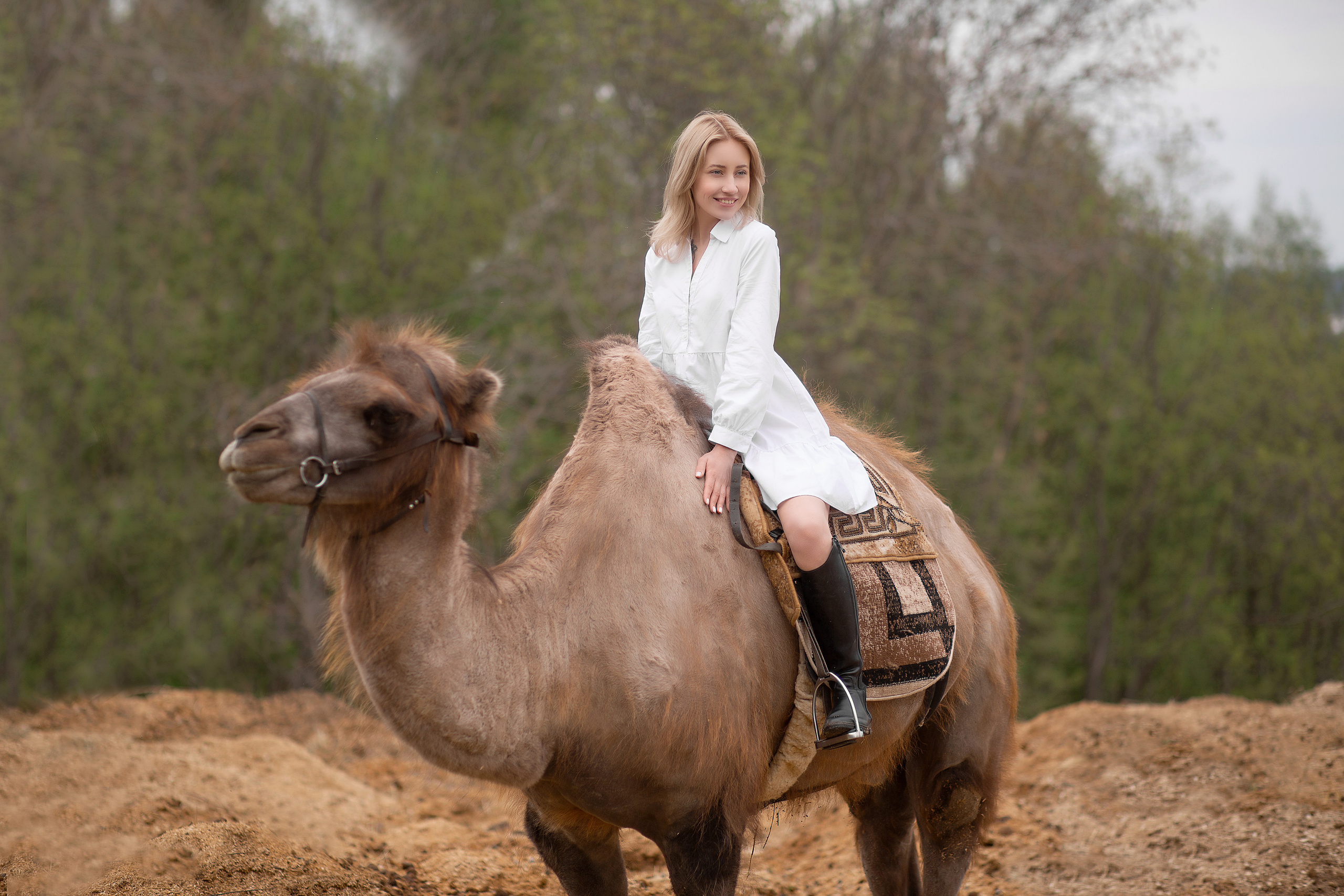 Оксана и Жасмин. Фотосессия с лошадьми в Нижнем Новгороде