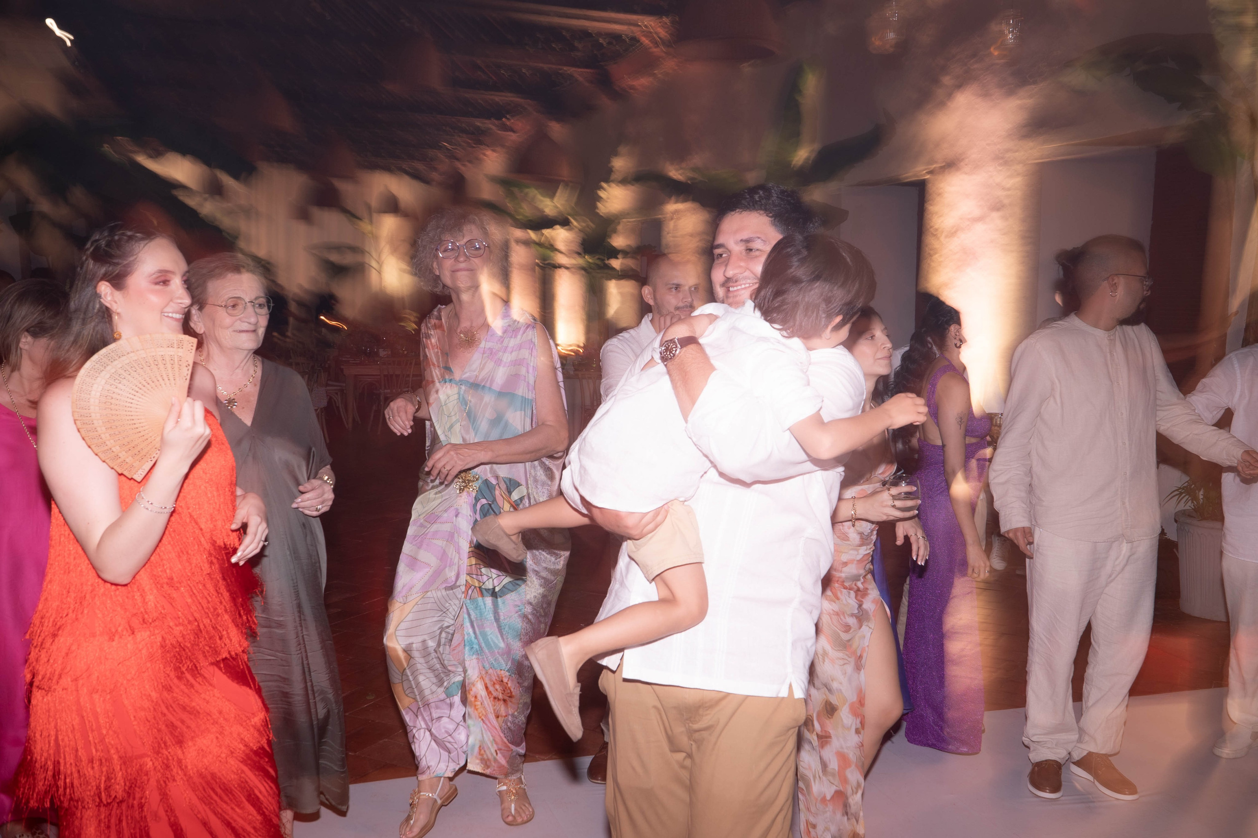 Catalina and Romain. Wedding Photographer in Barcelona and Medellin