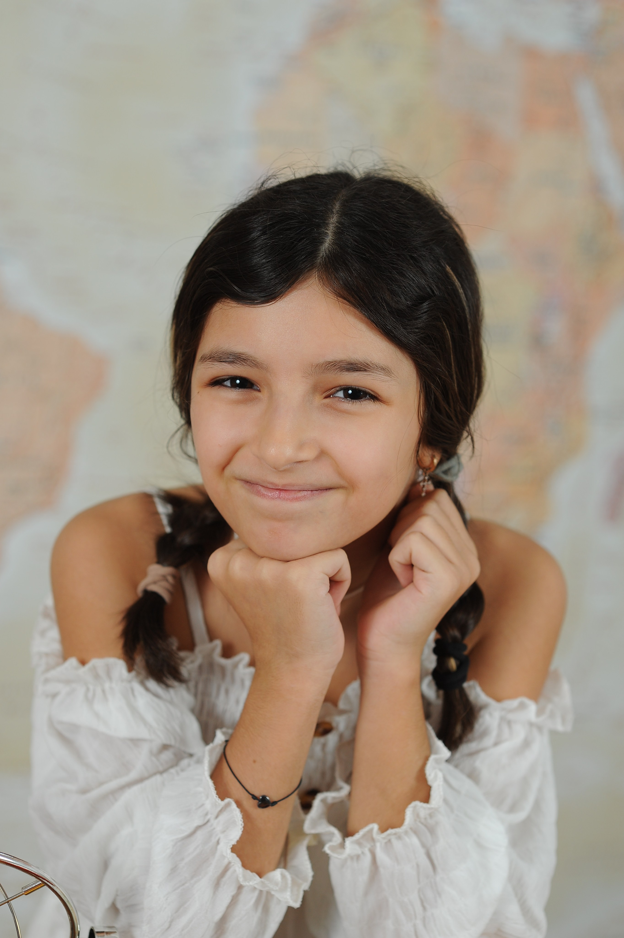 4 класс для альбома. Детский портрет