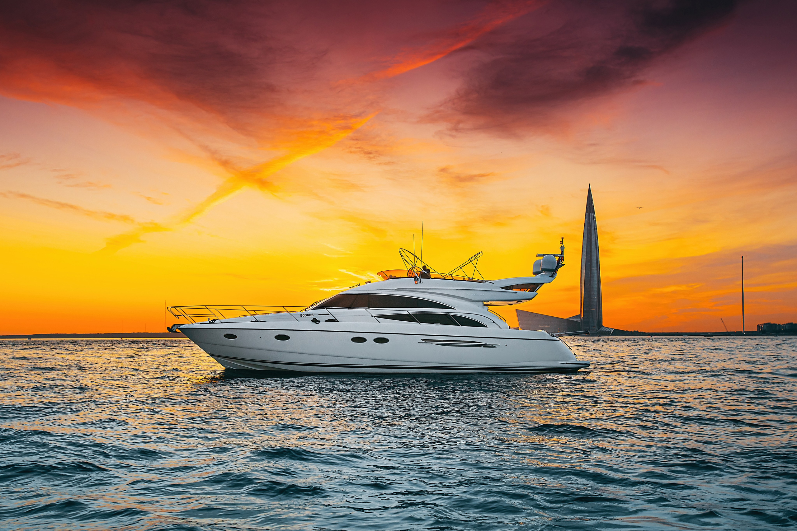 Яхта Princess 57 Esperanza. SPB Rent Boats|аренда катеров и теплоходов