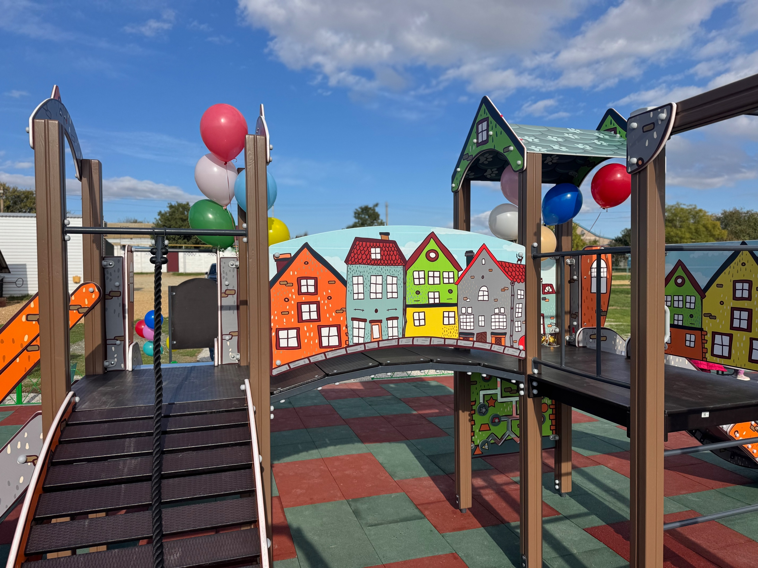 ДИП с. Желтокаменка ул. Огородная, открытие площадки. Таврика МАФ Сервис, комплексное благоустройство территорий и детских площадок в Крыму