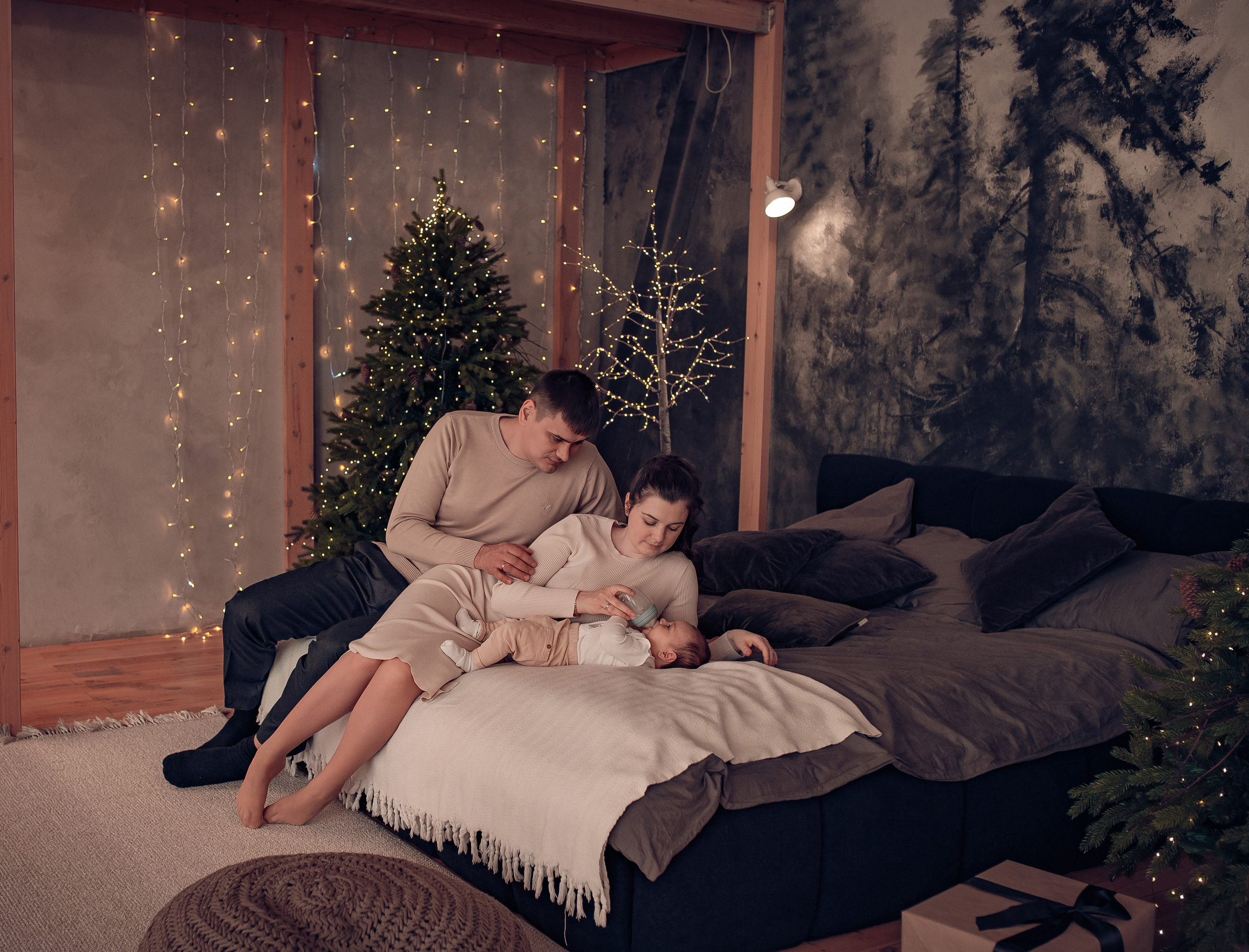 Виктория, Александр, Ванюша и Ариша. Фотографы крещения/венчания  Красноярск Татьяна и Вячеслав Переваловы