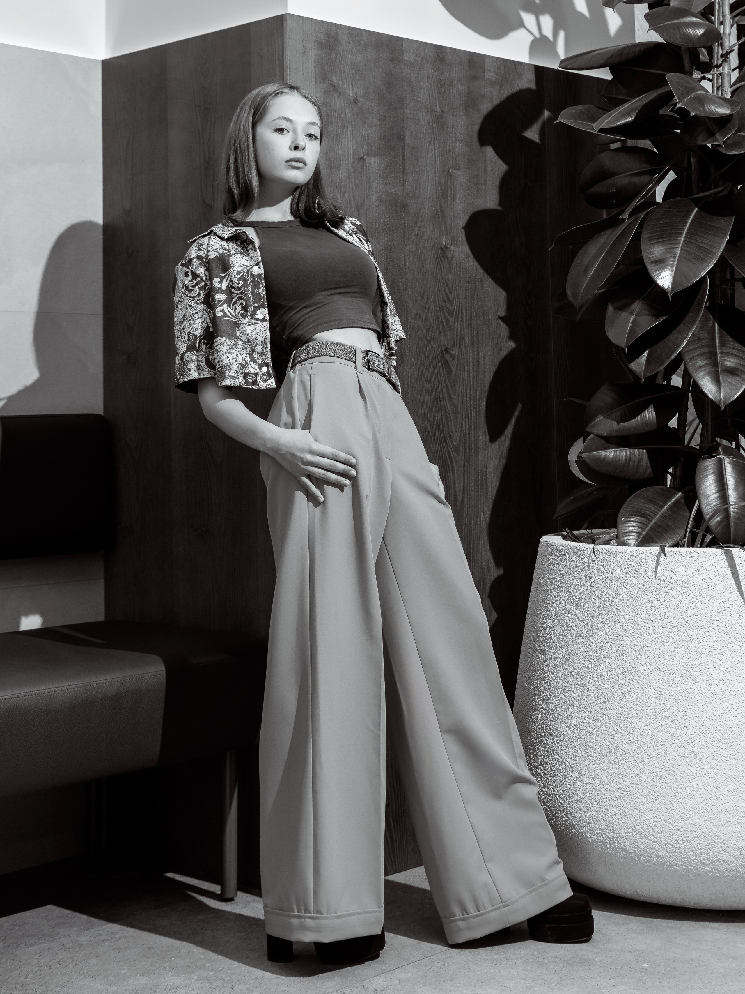 TONY CLOU. Съёмка в кофейне. Фотограф Виталий Хайлов, Екатеринбург