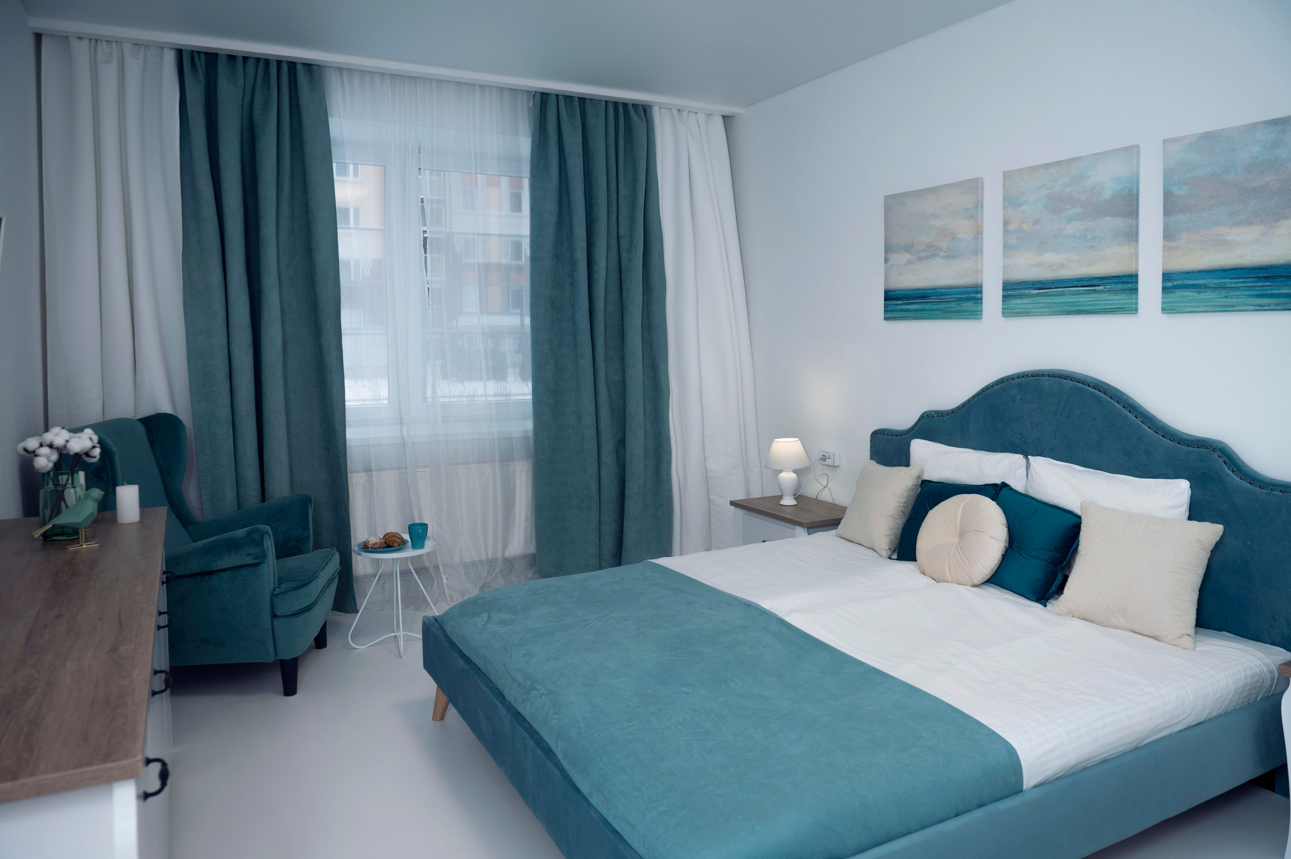 НЕДВИЖКА. Фотограф Вера Демидкова