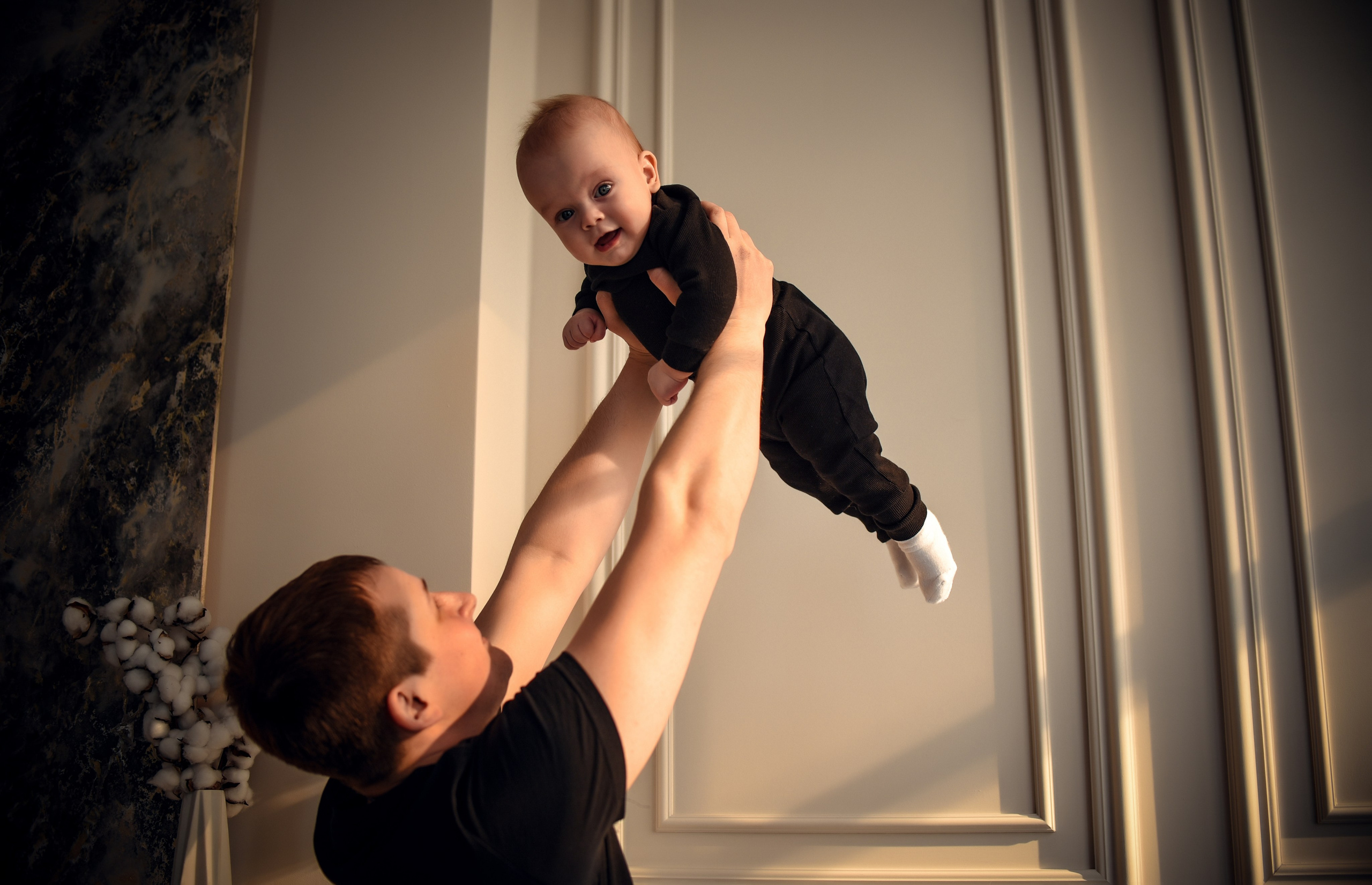 Семейная студийная фотосессия 3. Свадебный, семейный, детский, контент фотограф в Омске Максим Ильин