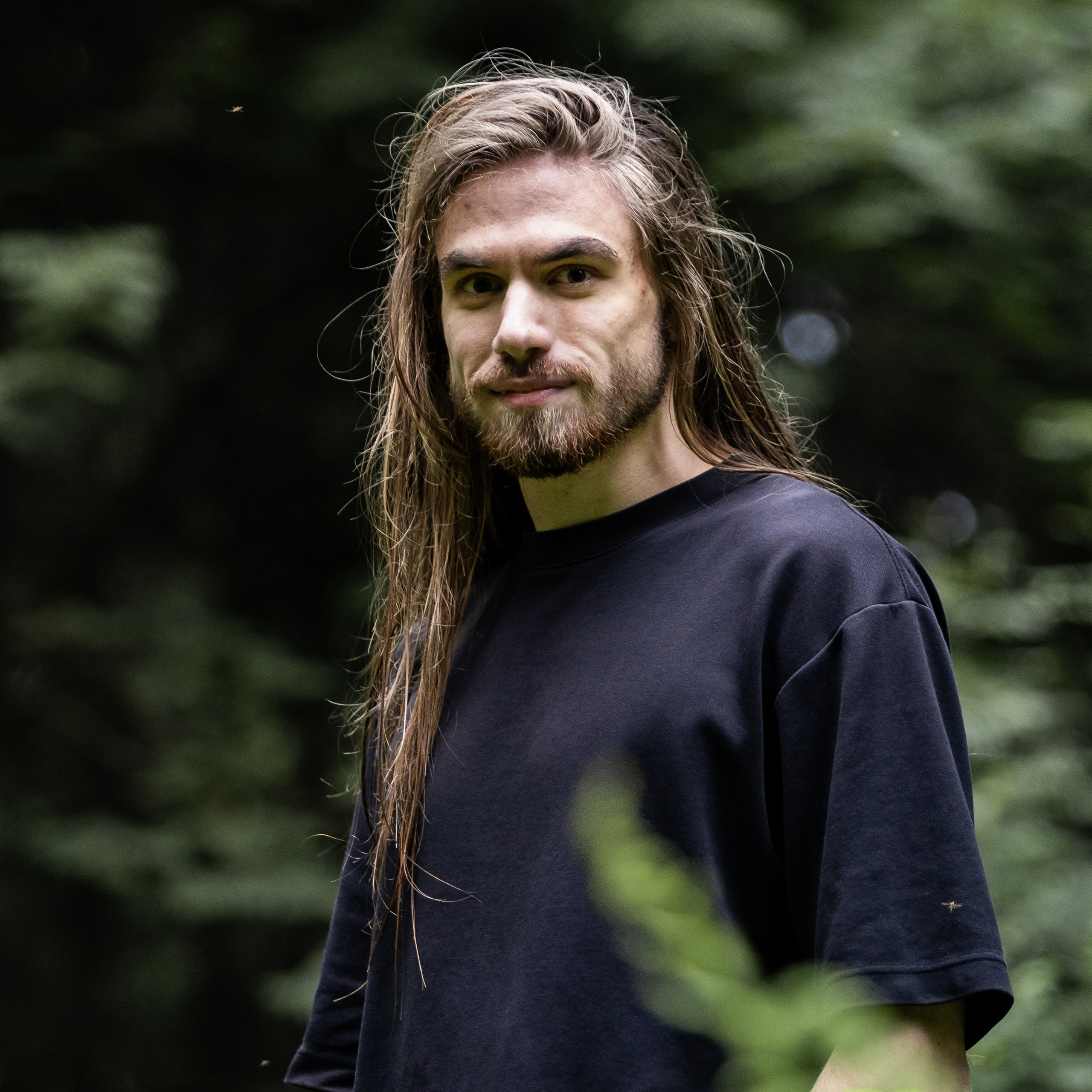 Портрет на природе. Свадебный и репортажный фотограф в Москве и Московской области