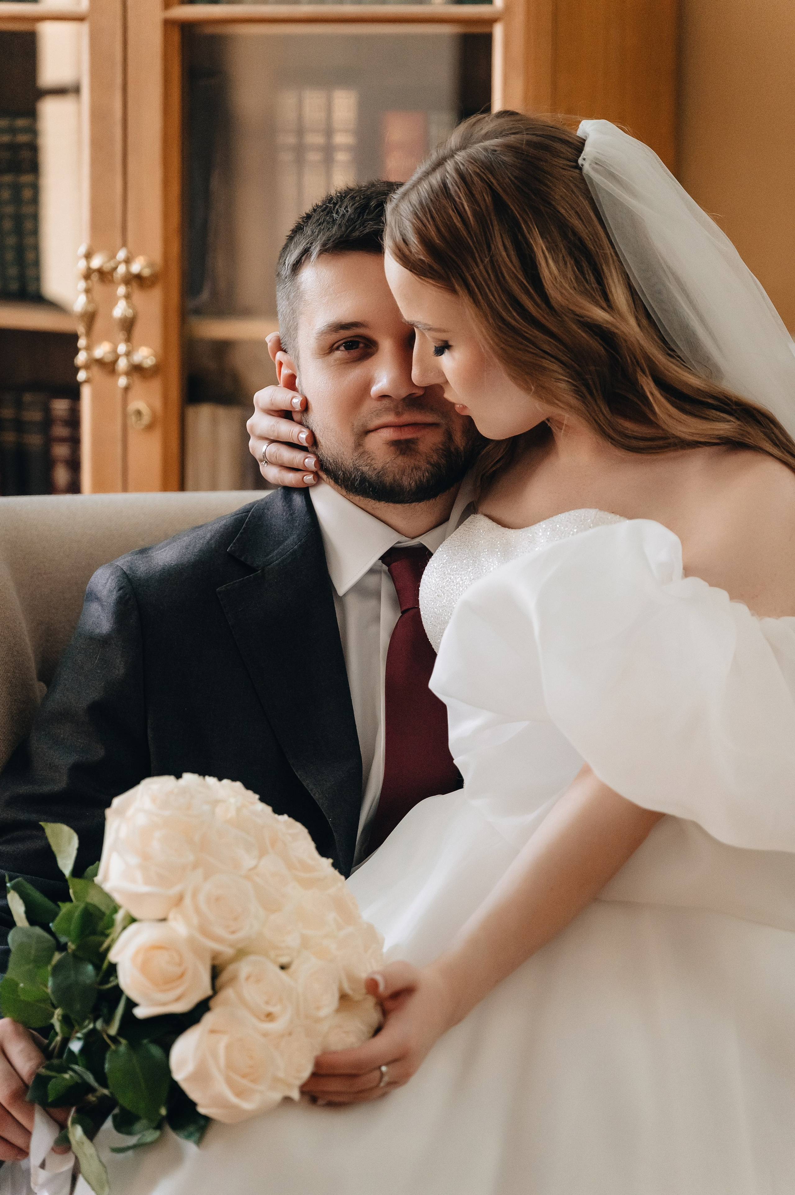 Свадебная фотосессия в библиотеке им. Пушкина. Портретный фотограф Москва Светлана Кашура