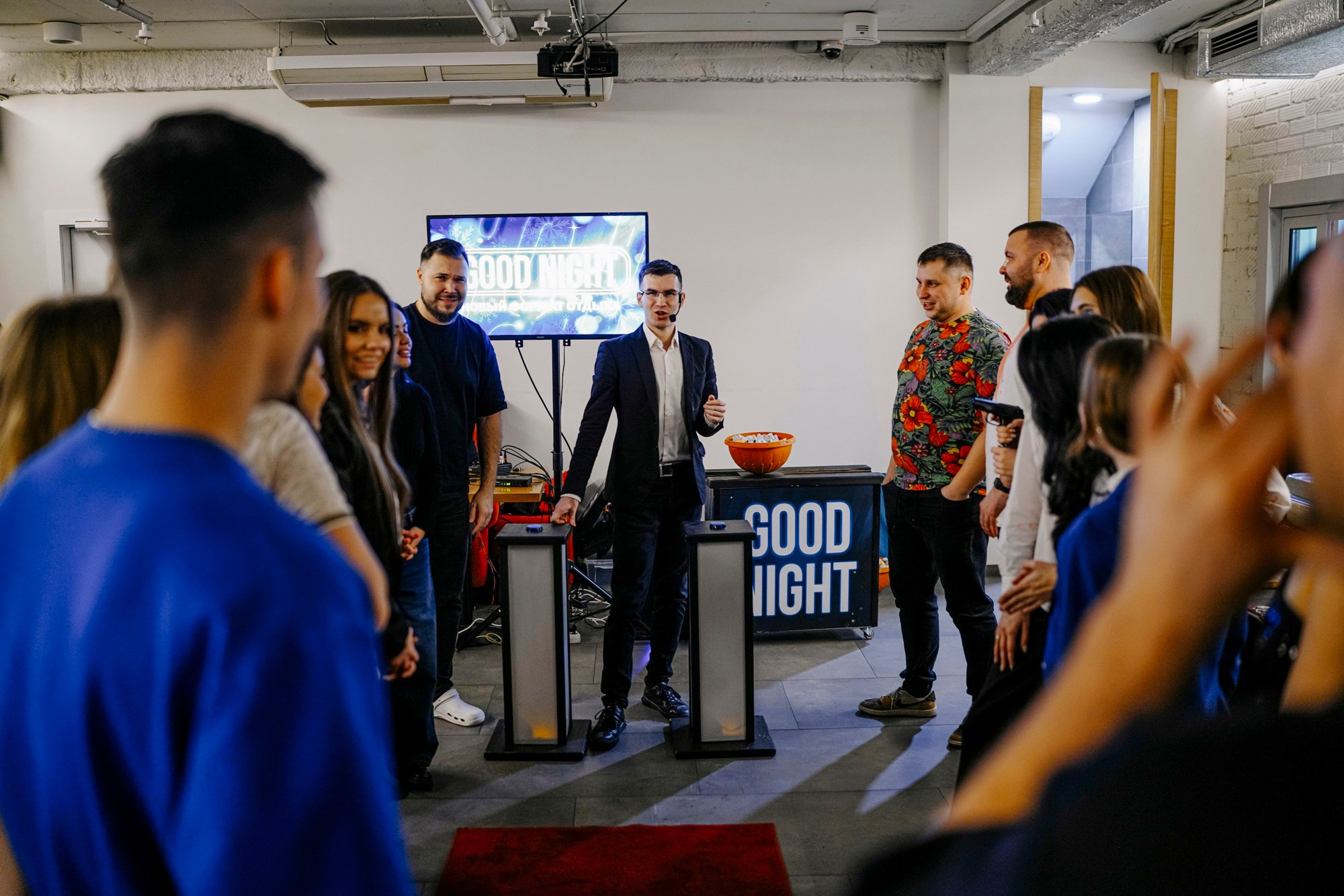 Практик | Тарантино пати. #фотокаквкино | Фотографирую людей