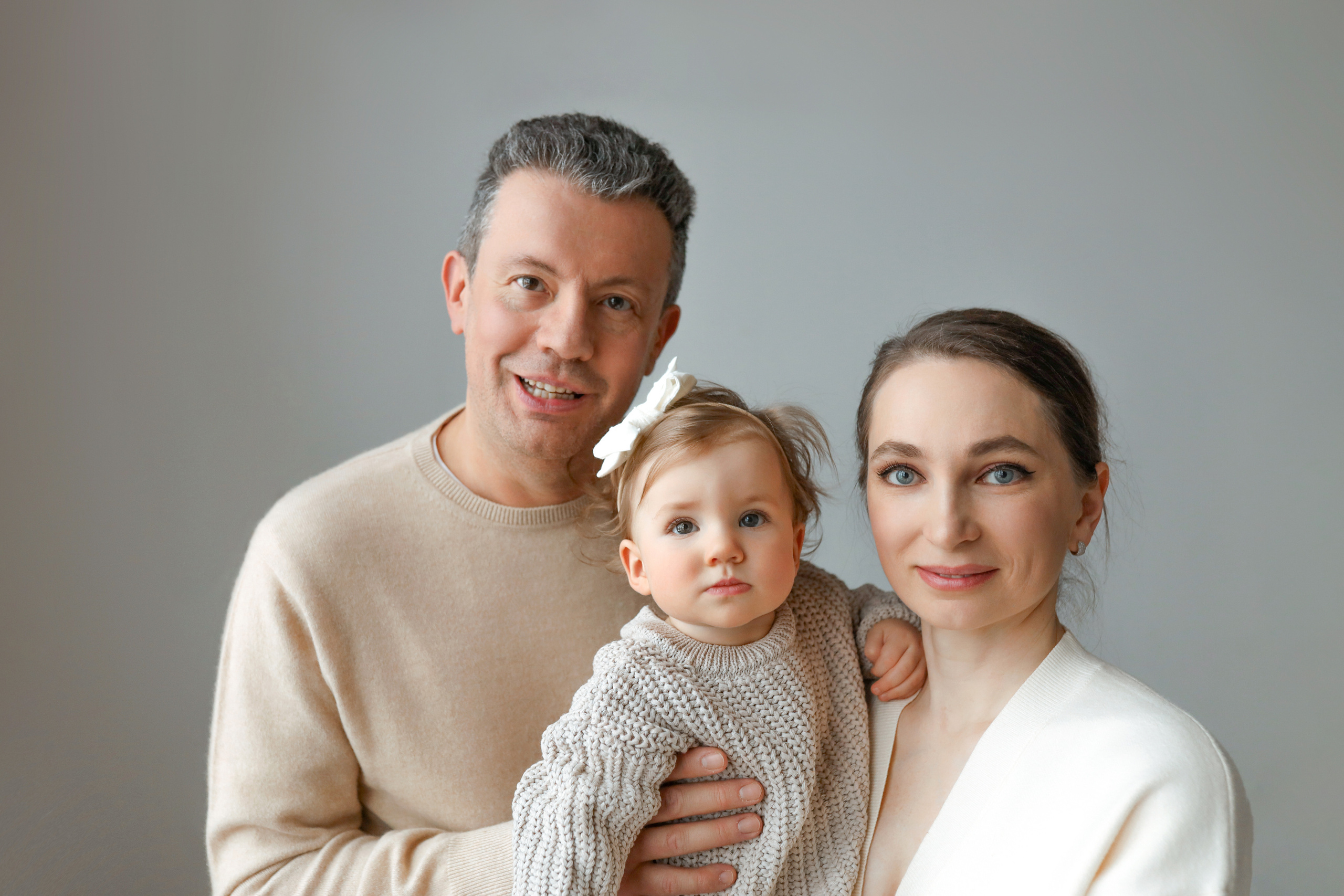 Фотосессия годовасия с крушением тортика