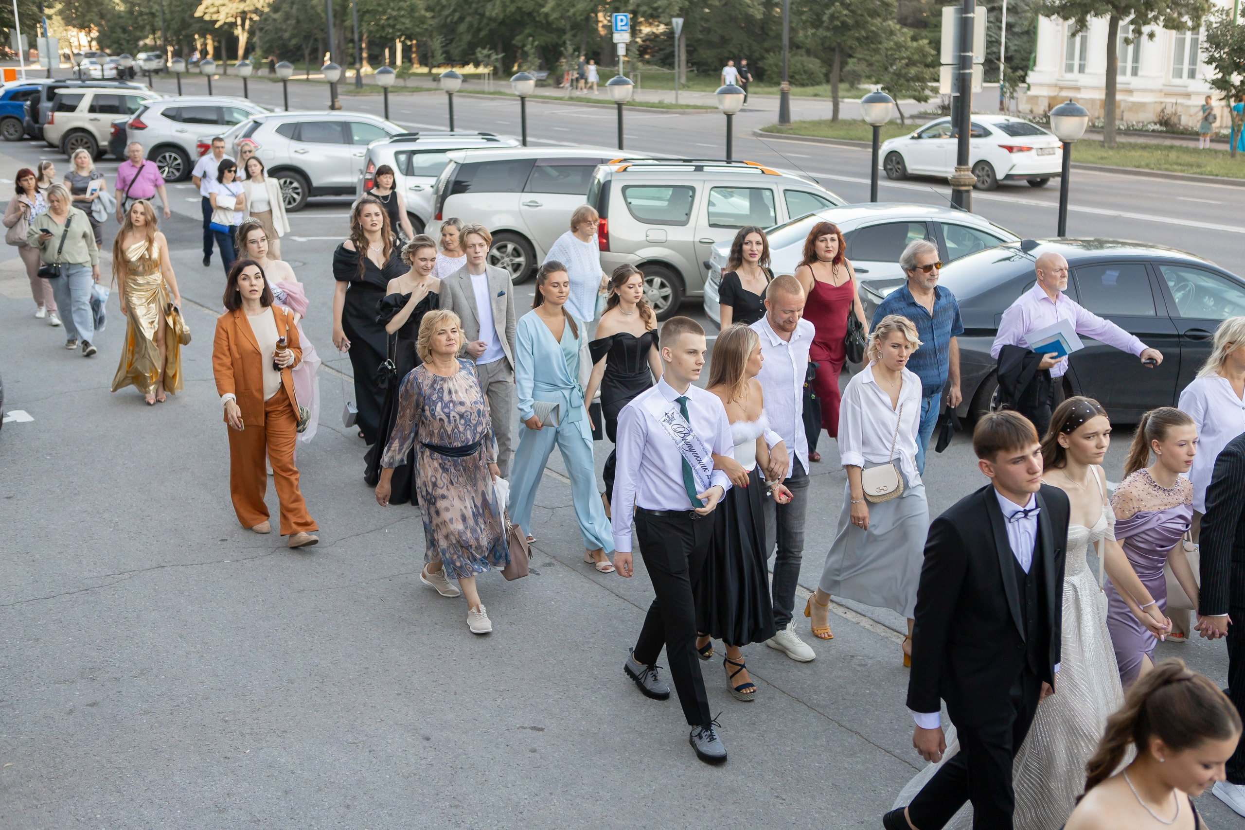 Выпускной Гимназия 12 2024 г. Свадебный и портретный Фотограф в Липецке Дмитрий Котюков