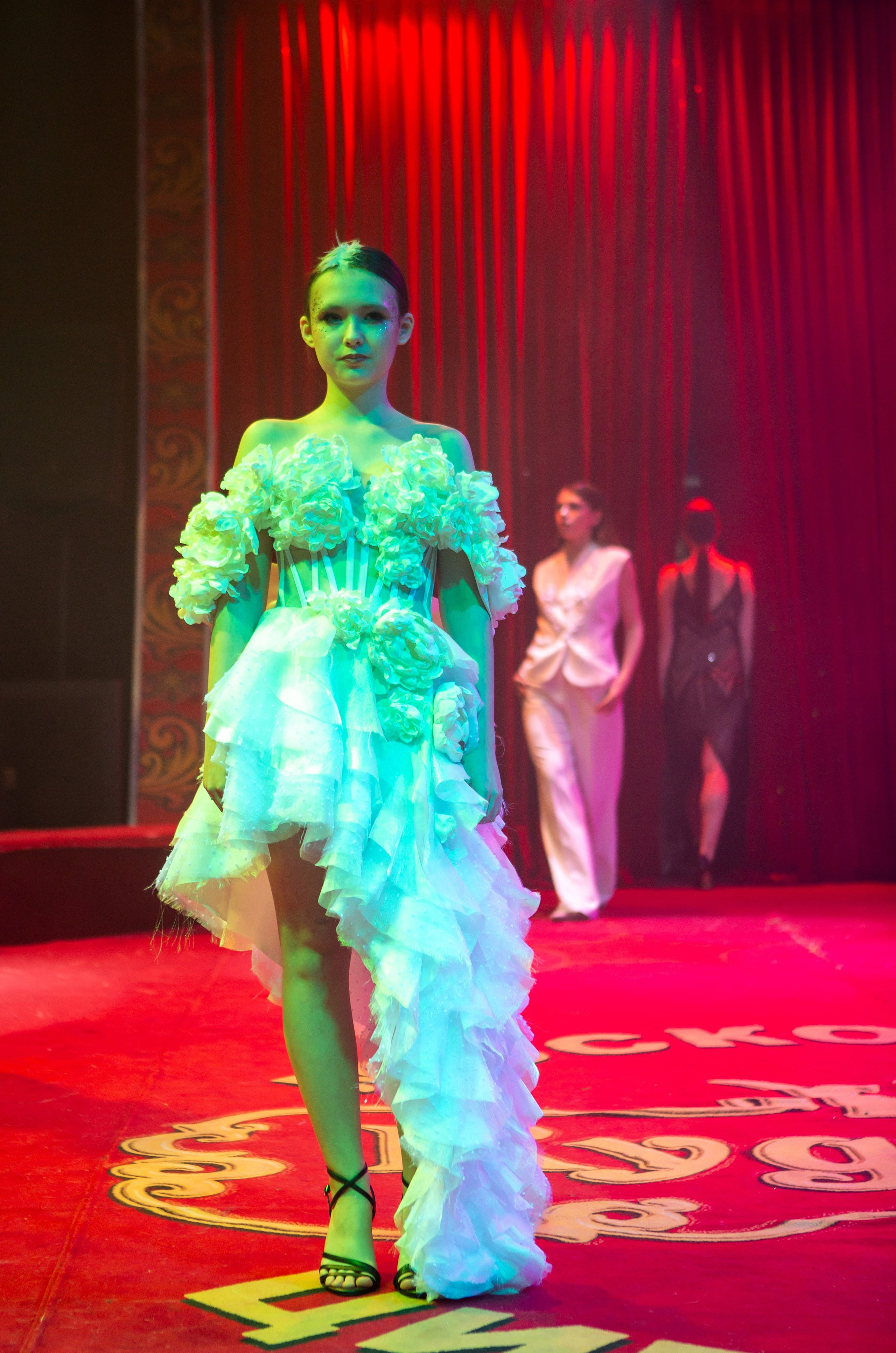 MANEGE SHOW. Репортажный, семейный, свадебный, портретный фотограф