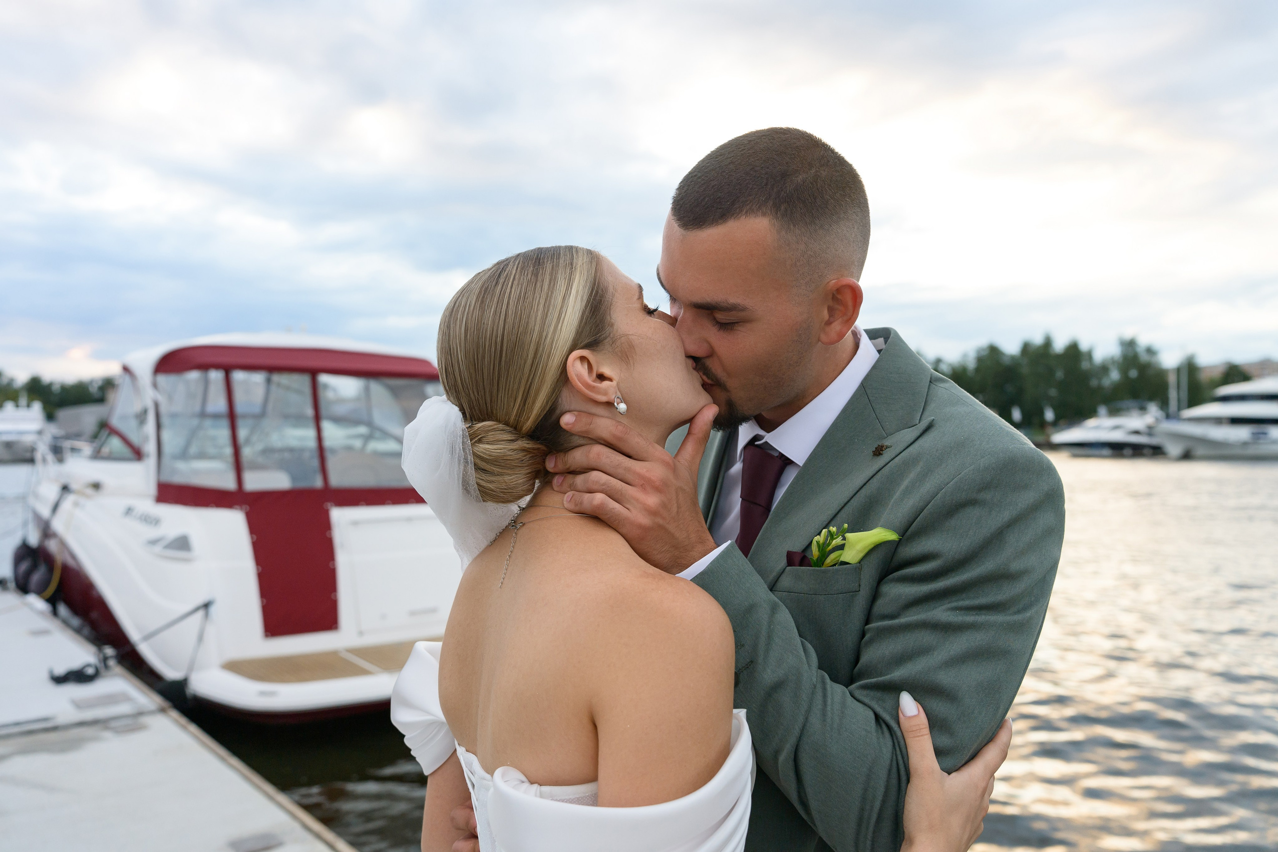Свадебная фотосессия в отеле «Милан». Свадебный фотограф Москва Юрий Кульман
