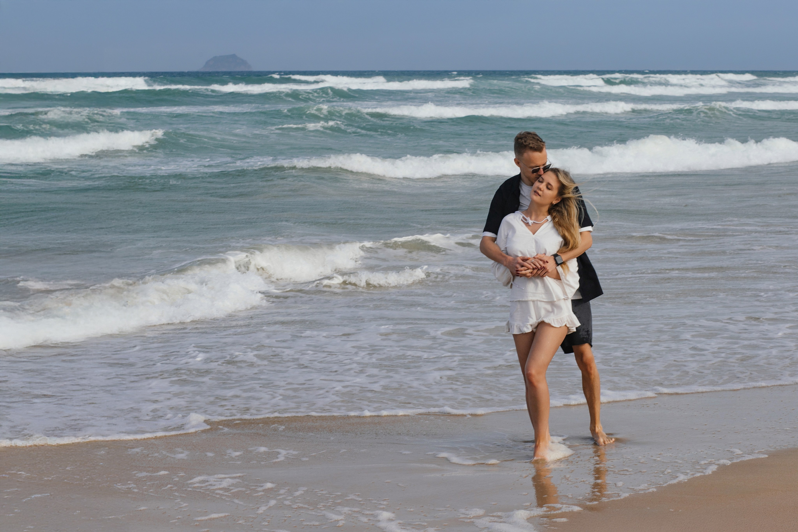 Дима и Дана пляж Бай Дай. Главная