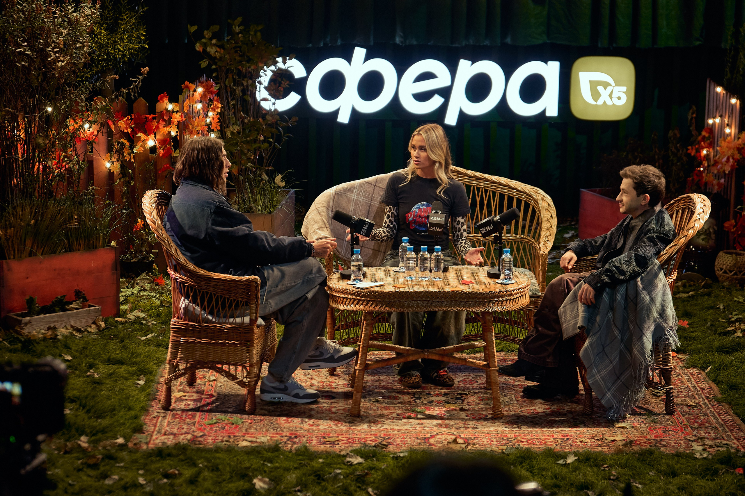 Бэстейдж «Летний подкаст № 1». Главная