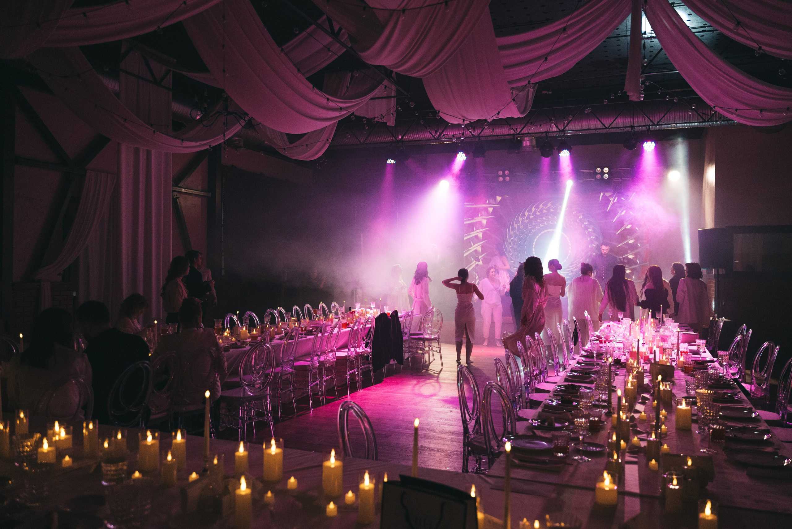 WhiteRoom Pre-wedding. Репортажный и свадебный фотограф в Сургуте