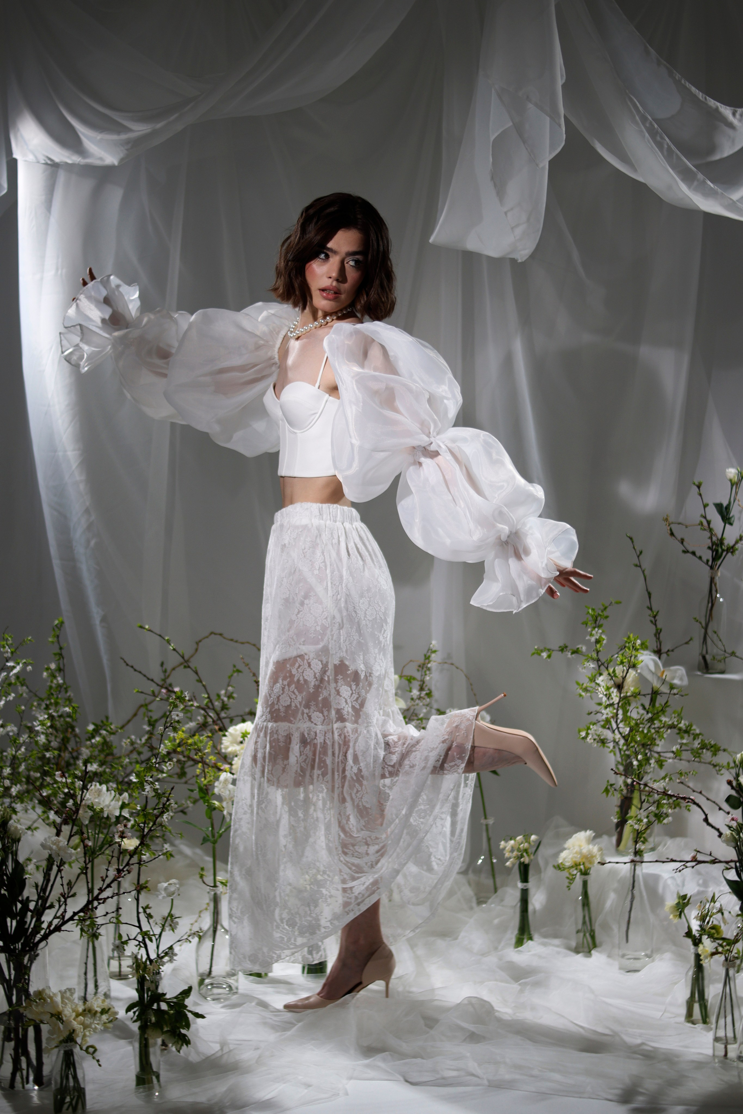 Фотосессии в студии. Я — фотограф, который помогает запечатлеть самые важные моменты вашей жизни!