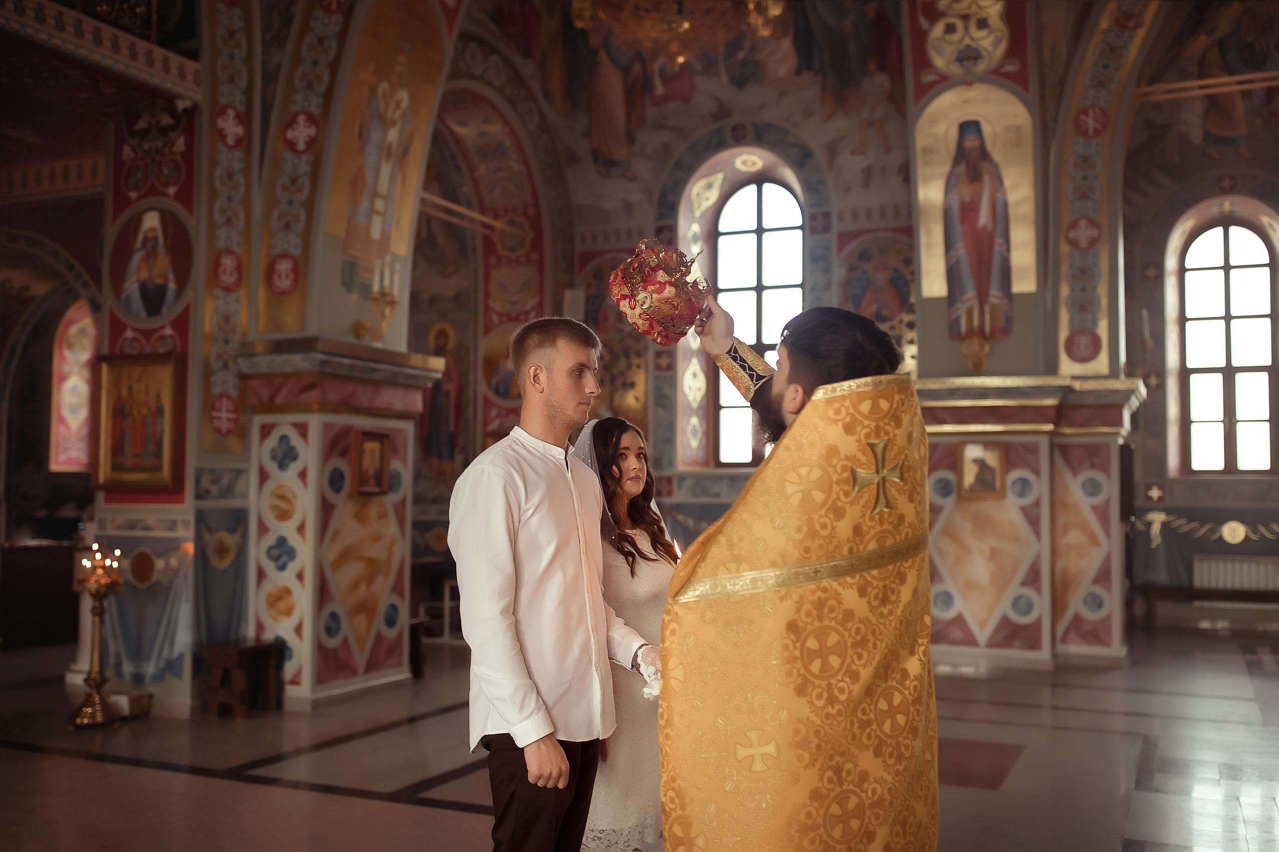 Венчание Полина и Романа Храм Всецарица. Фотограф на крещение и венчание