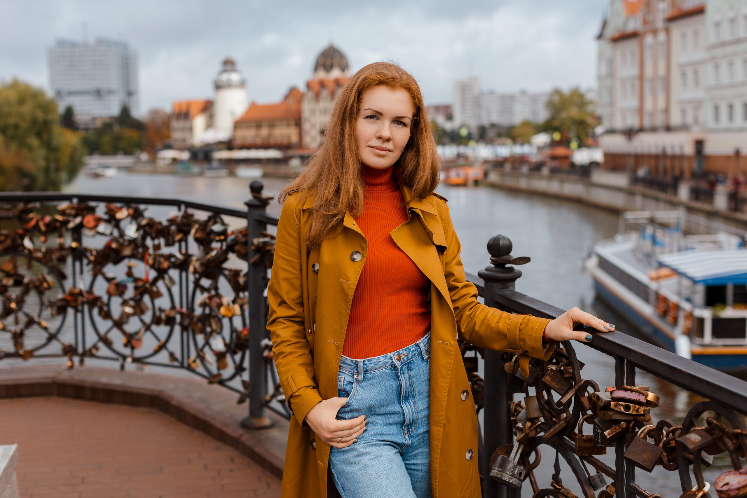Семейная Рыбная деревня, остров Канта осень. Фотограф в Калининграде свадебная фотография, репортажная, фотосессии