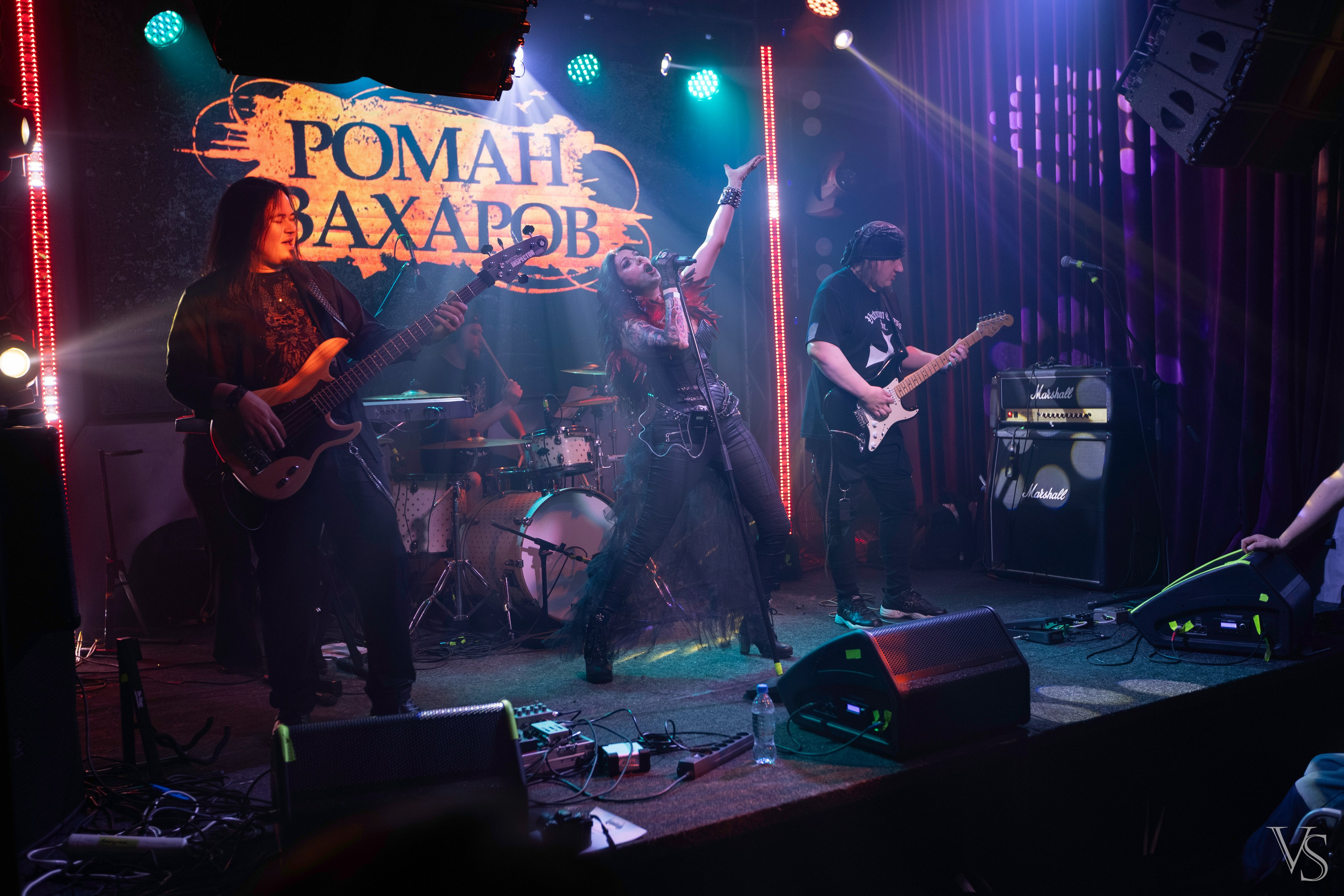 Crash test, Роман Захаров. Фотограф Виктор Степанов