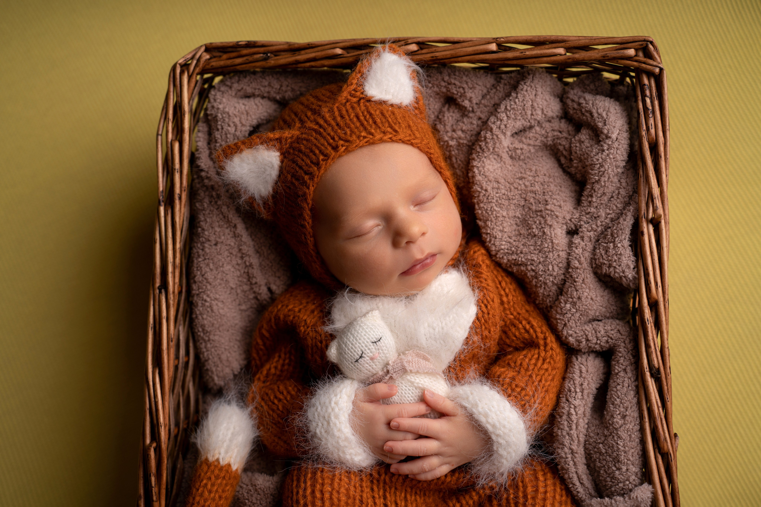 Ньюборн. Фотограф новорожденных Оренбург и свадебный фотограф Оренбург