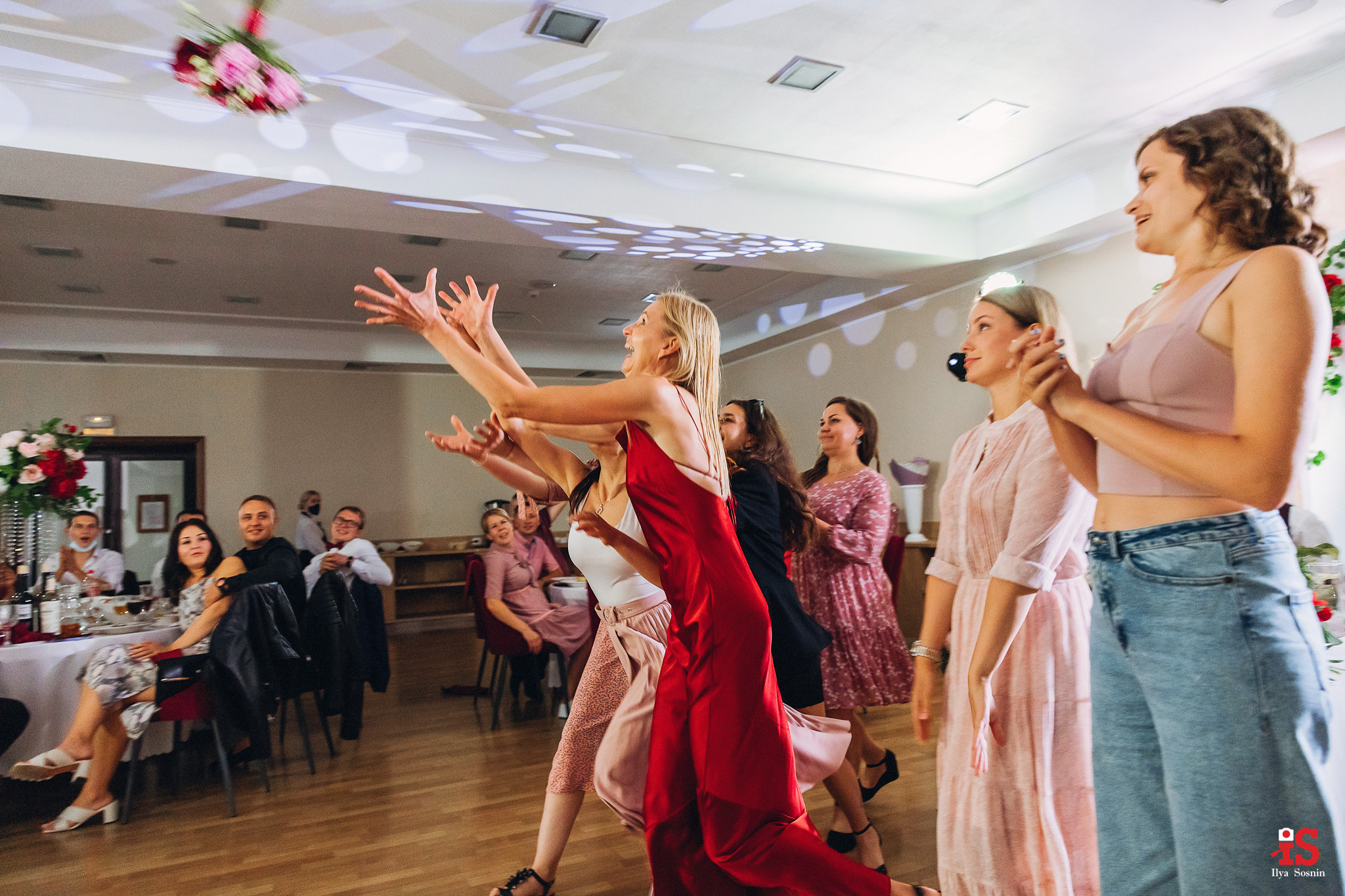 Свадебный фотограф Птз. Профессиональный фотограф Петрозаводск Илья Соснин