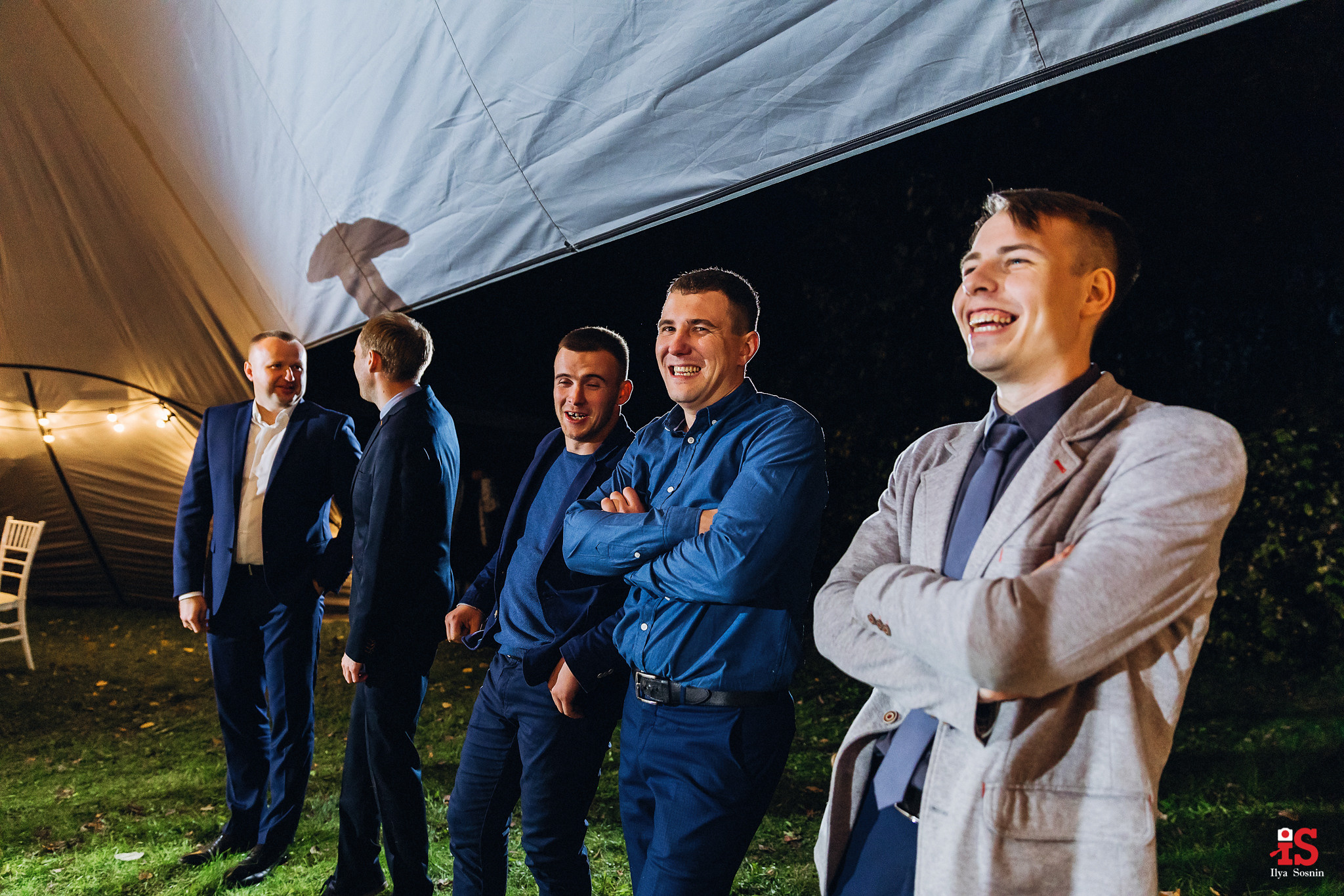 Фотограф на свадьбу птз. Профессиональный фотограф Петрозаводск Илья Соснин