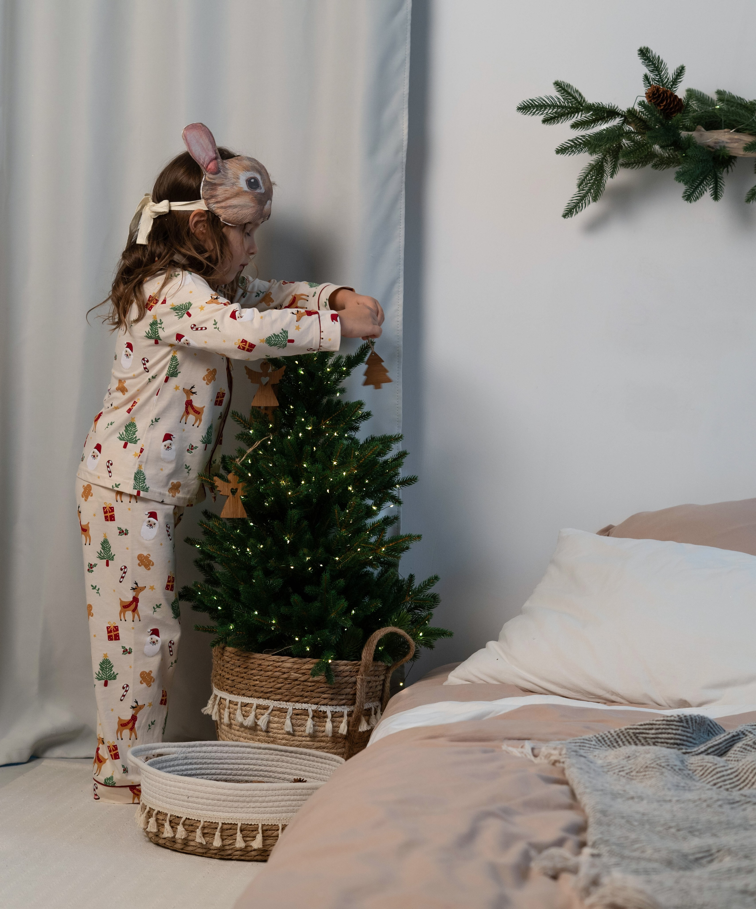 Семейная новогодняя фотосессия в студии Краснообск Новосибирск