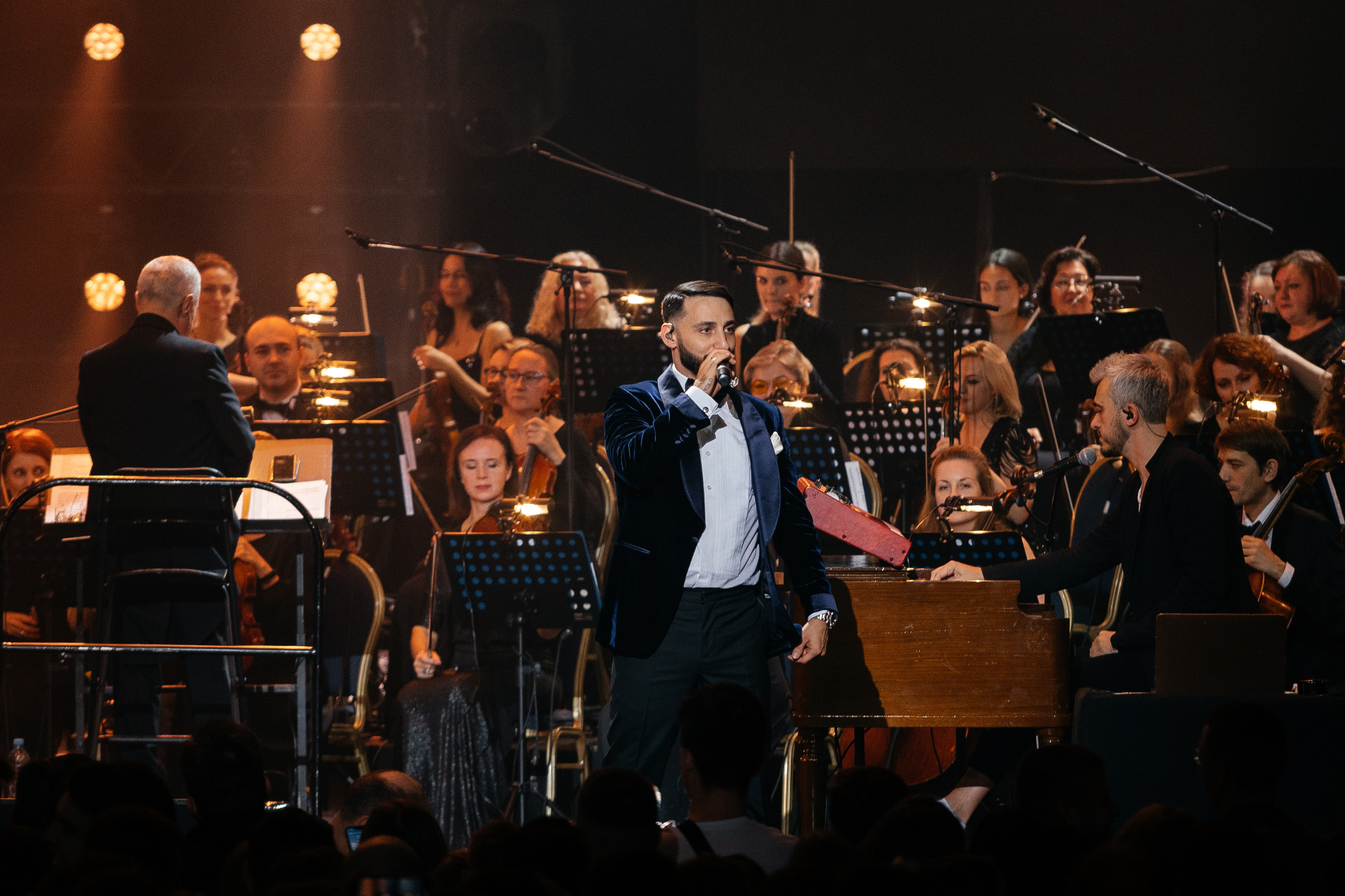 L-ONE в CROCUS CITY HALL. Светский фотограф — Анисина Ирина