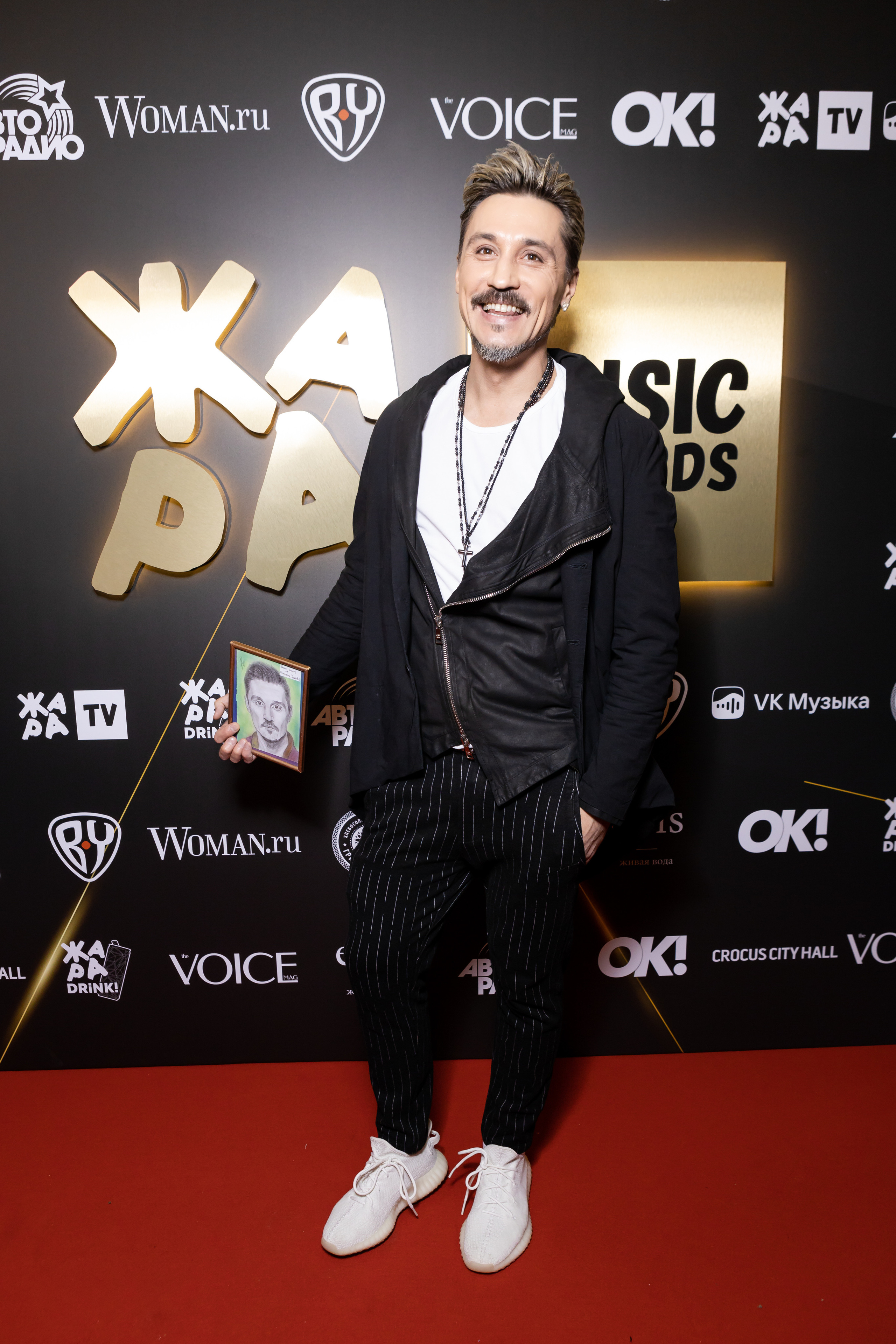 Премьера ЖАРА в CROCUS CITY HALL. Светский фотограф — Анисина Ирина